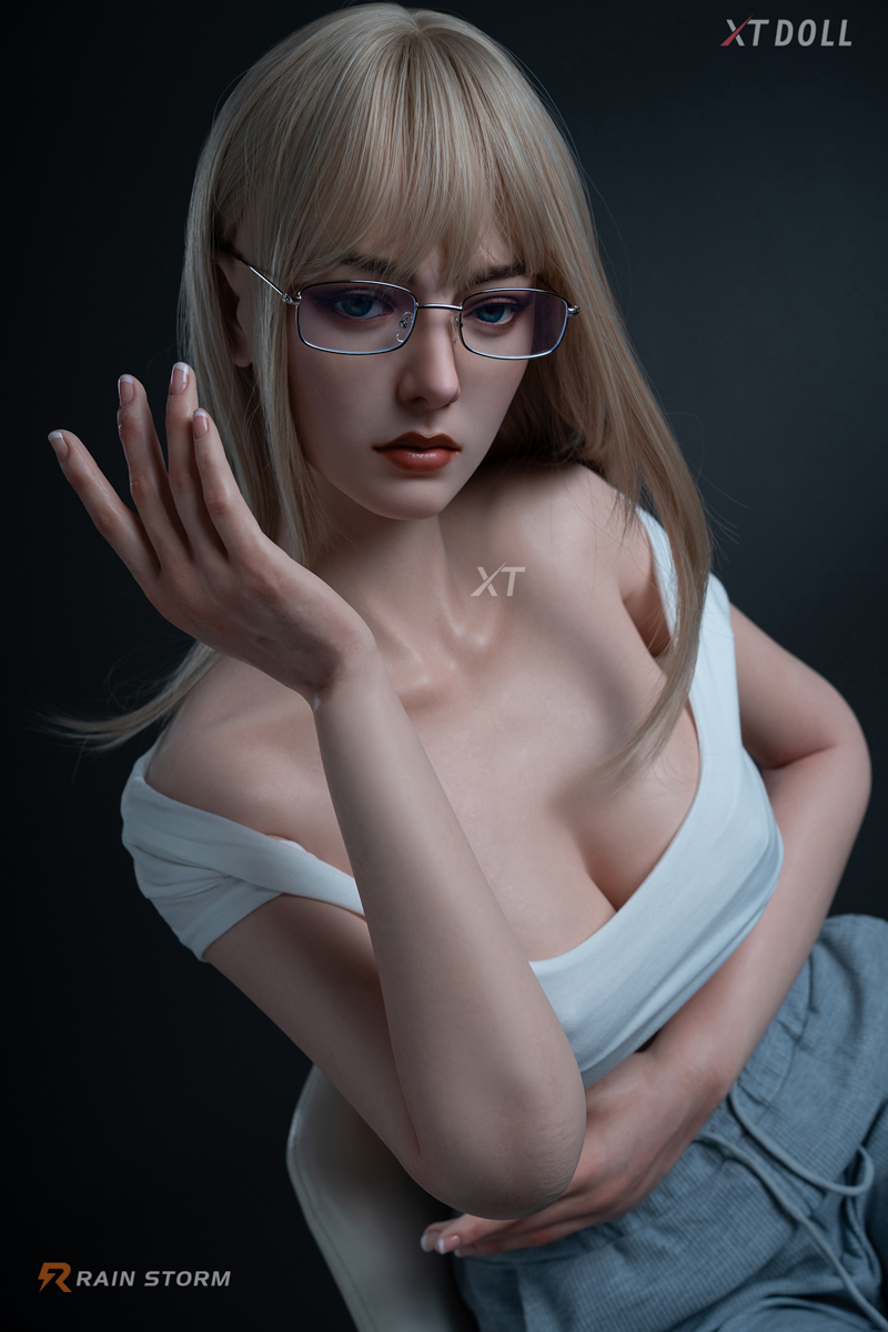 XT Doll丨Irina-163cm/5ft3 F-cup Silicone Sex Doll