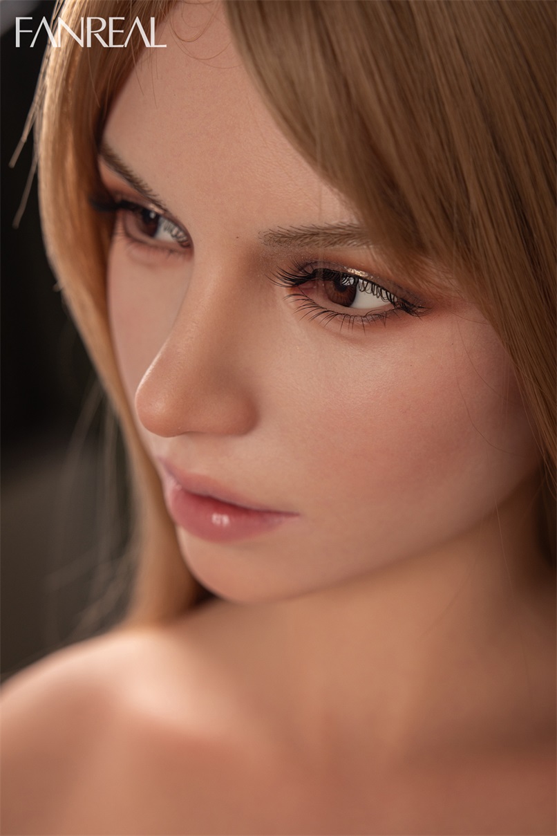 FanReal | Mirella -3ft 6/111cm F-Cup Real Skin ROS Head Silicone Torso for Men