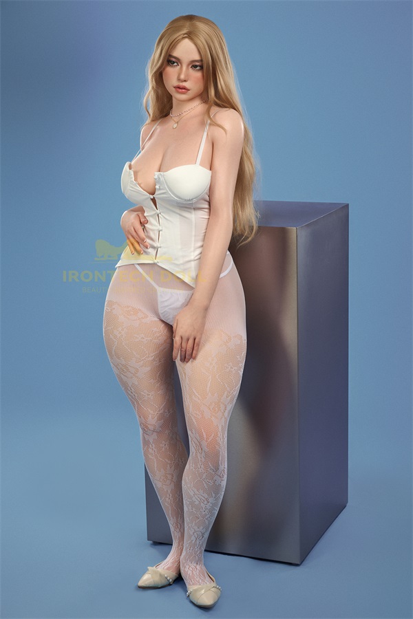 Irontech | Eileen - 5ft 4/164cm Head S40 Silicone Sex Doll