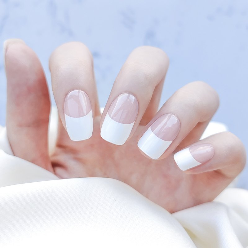 BERYOUR WHITE FRENCH SEMICURED UV GEL NAIL STICKER KIT (BUY ANY 2 NAIL KITS GET FREE UV LAMP) - NG200265