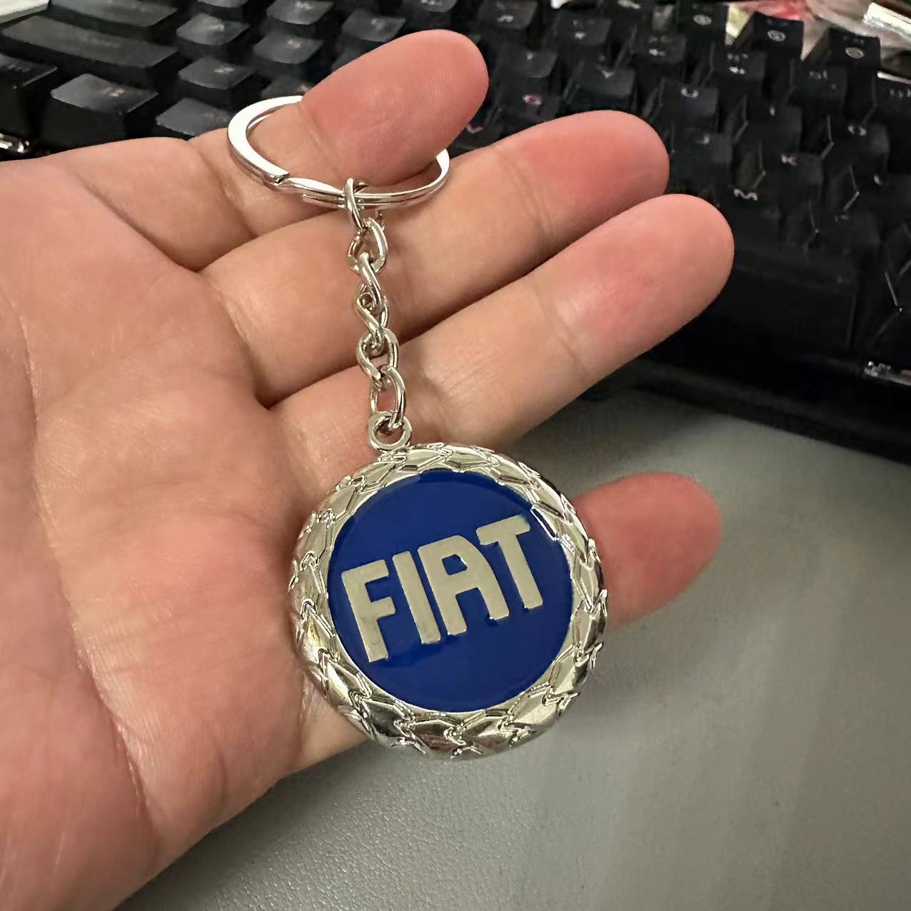 Metal FIAT Car Logo Keyring Keychain Netby