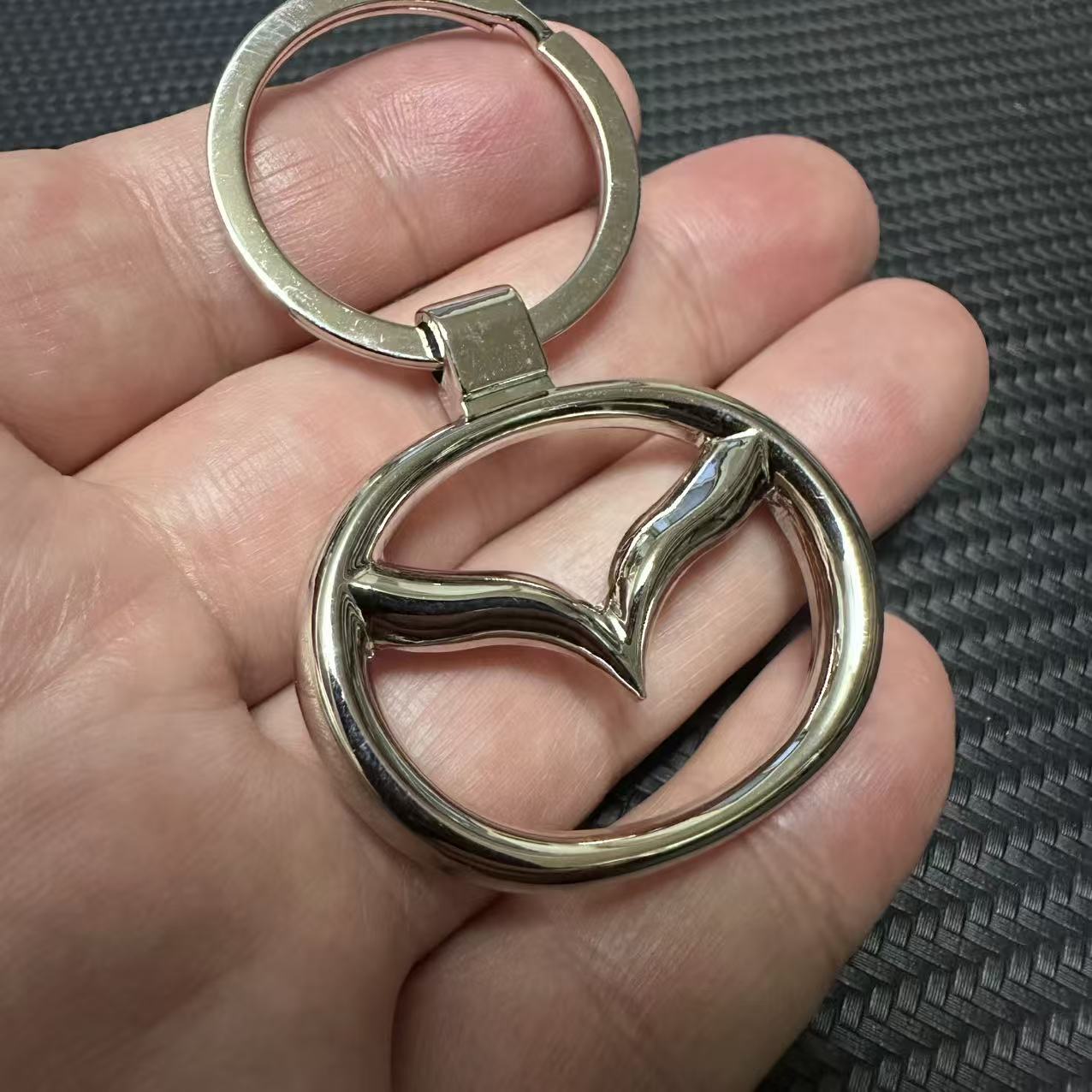 Metal Car Logo Keyring Keychain for MAZDA Netby