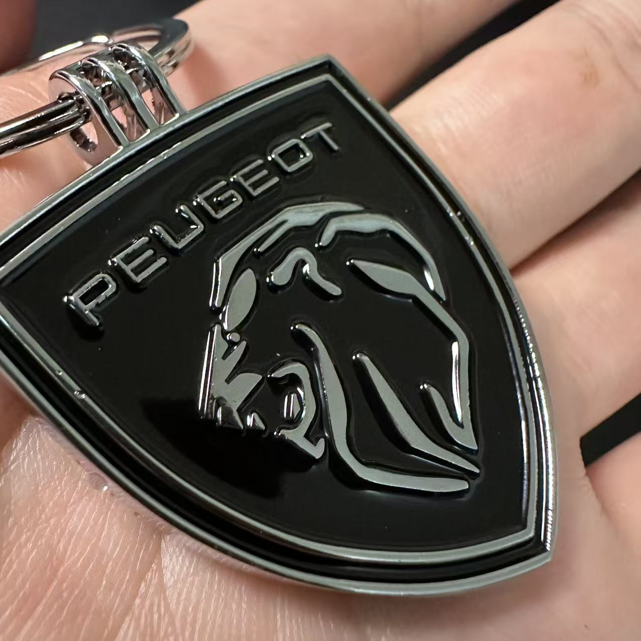Metal Shield Style Car Logo Keychain Logo Keyring Keyfob for New Peugeot 206 207 308 307 401 408 508 2008 3008 4008 5008 Netby