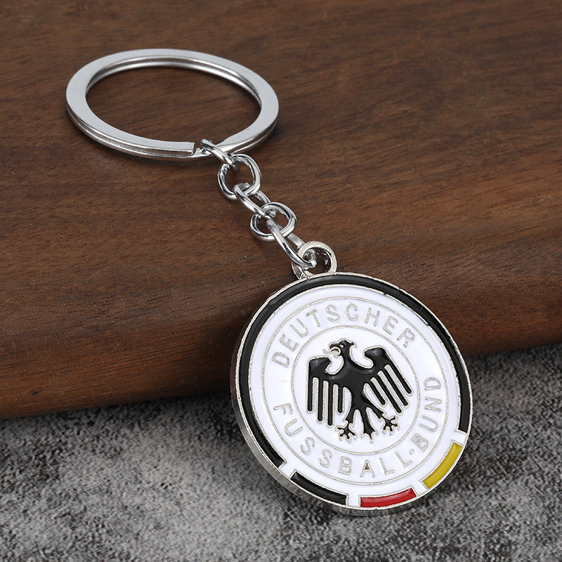 Barcelona Real Madrid Liverpool Arsenal Chelse Manchester City Soccer Football Keychain Keyring Sports Game Netby