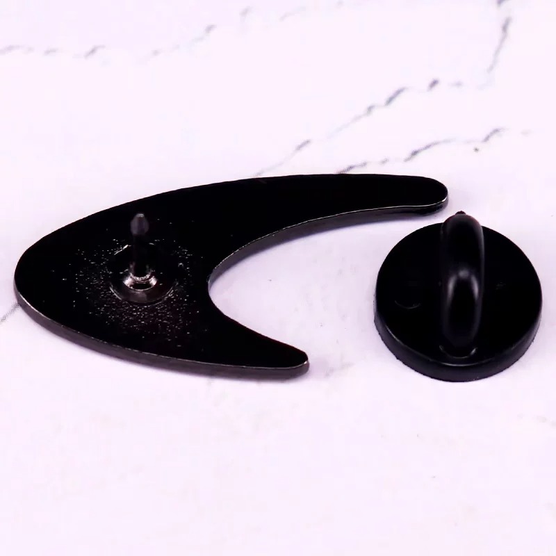 Metal Collar Pin Brooch with Mclaren Car Logo Netby