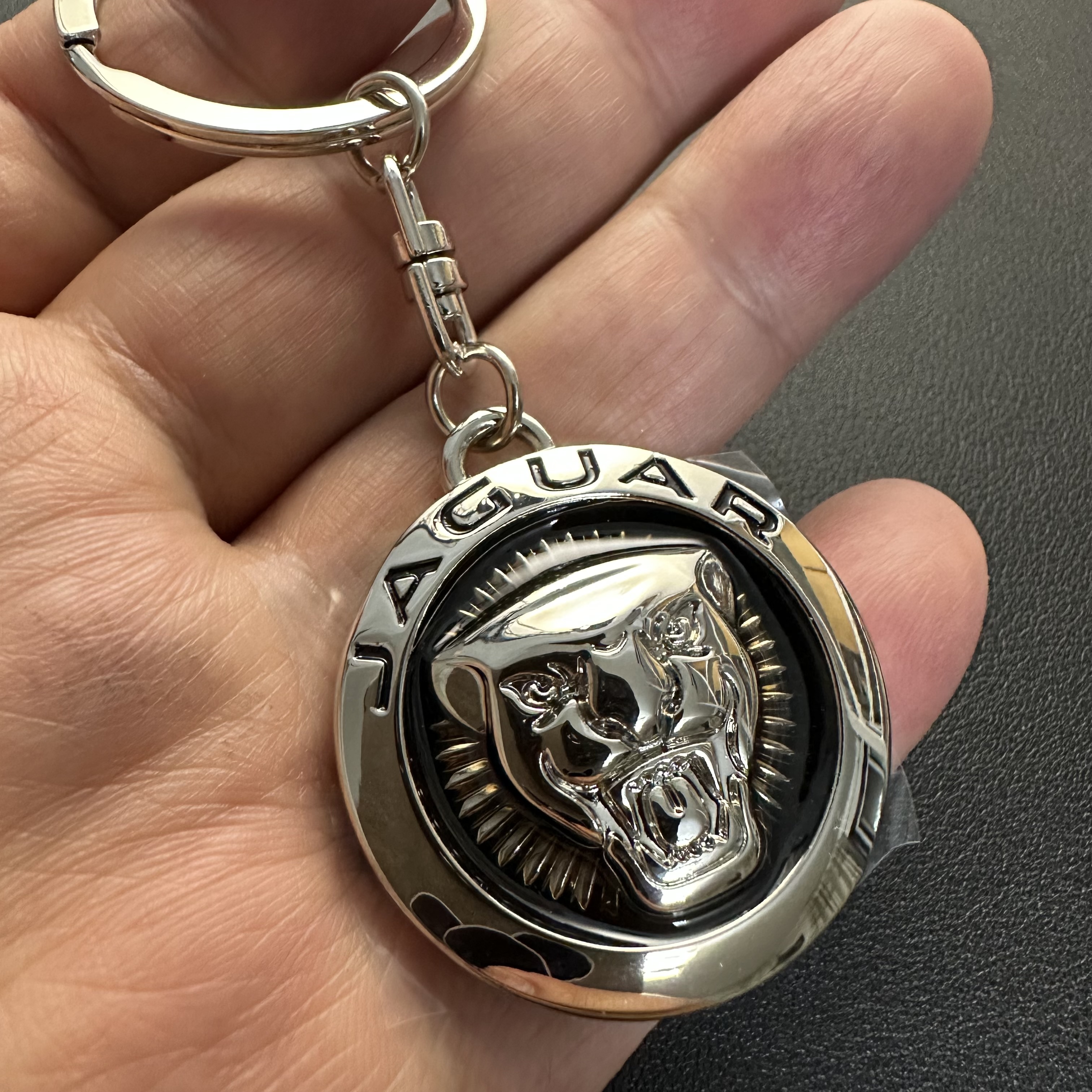 Car Logo Keyring Keychain Netby