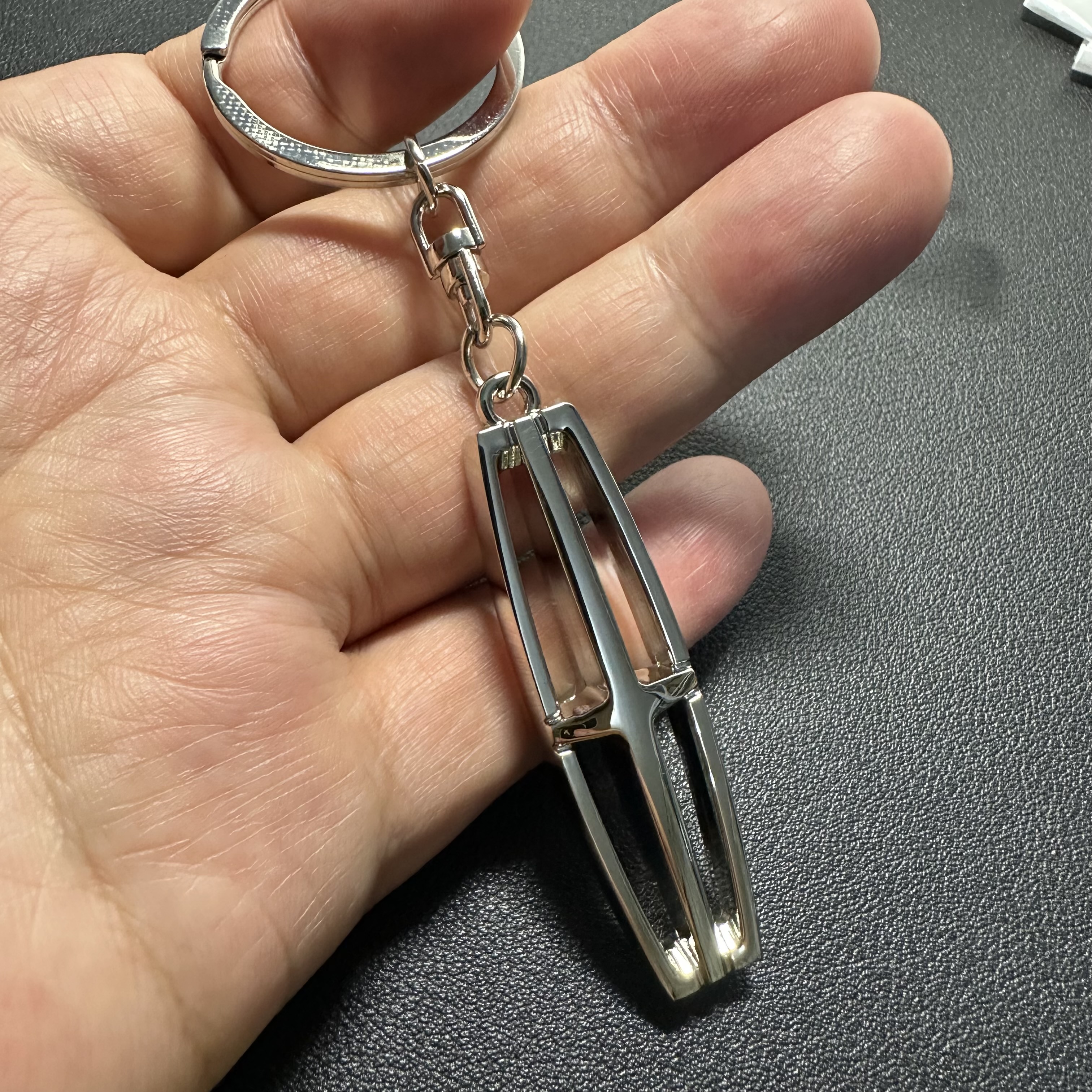 Car Logo Keyring Keychain Netby