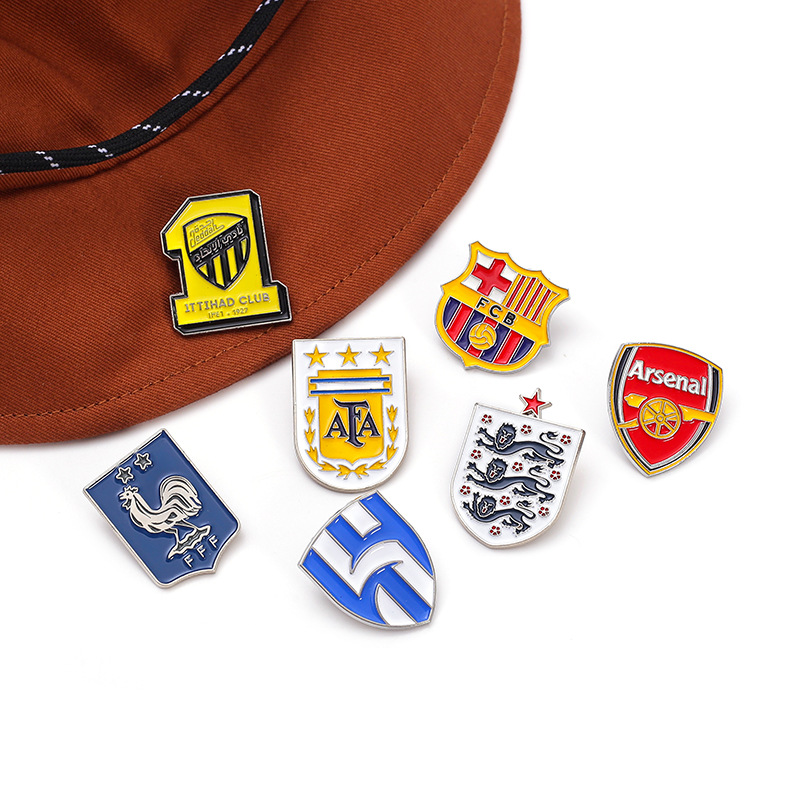 Real Madrid Chelsea Manchester City Al Nassr Football Team Brooch Collar Pin Netby