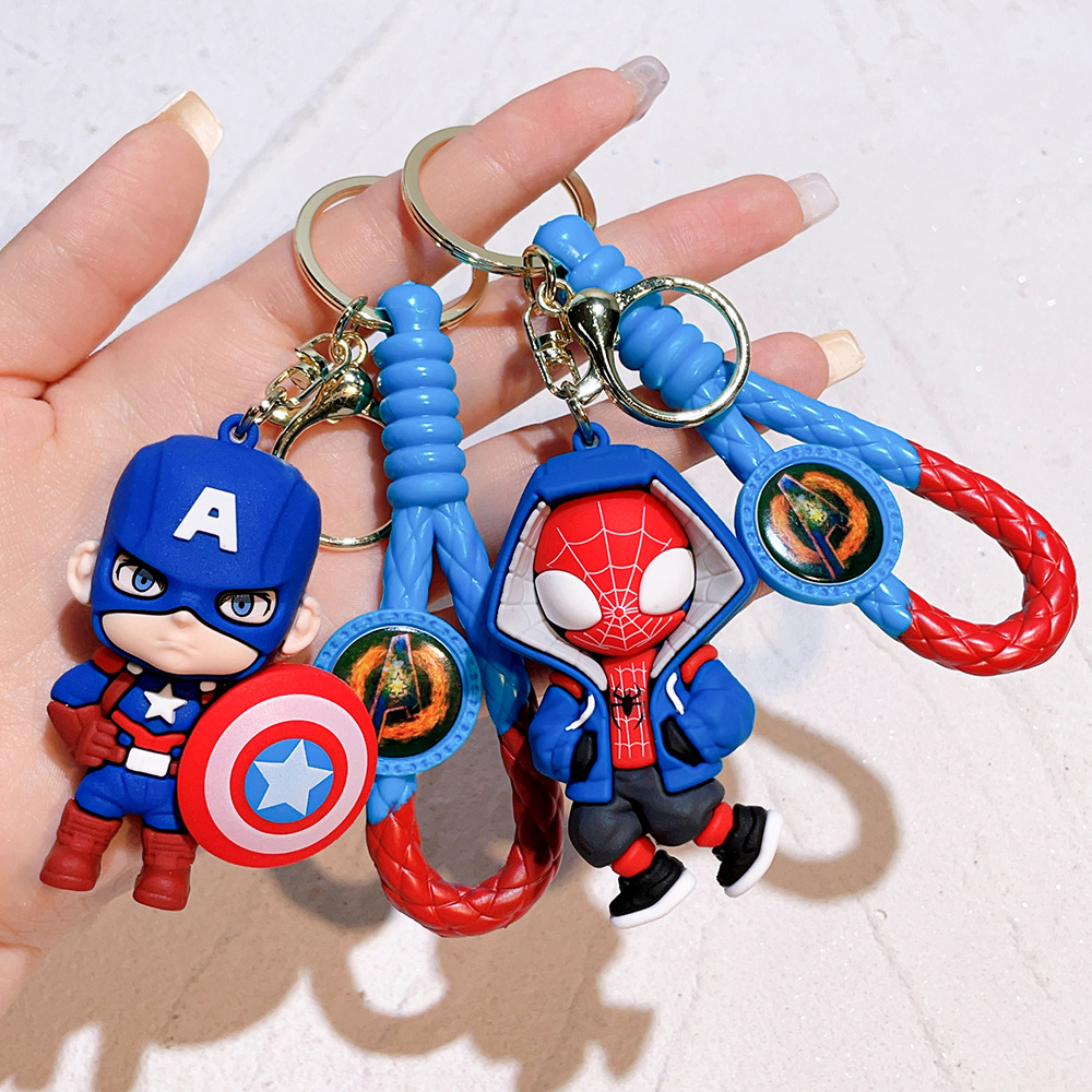 Movie Marvel Avengers Keychain Keyring Netby Captain America Thor Ironman Spiderman Deadpool Batman