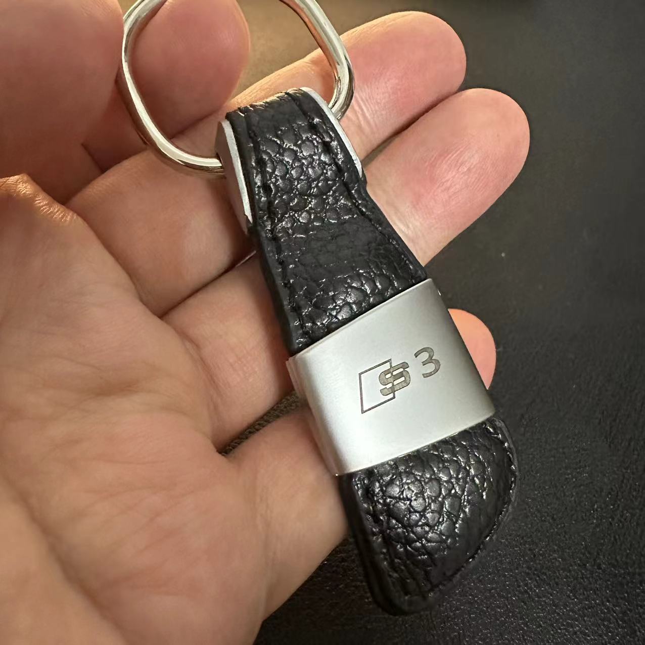 Leather Knife Blade Shape Car Logo Keychain Keyring Keyfob for Audi A3 A4 A5 A6 A7 A8 Q3 Q5 Q7 TT S3 S4 S5 S6 R8 Netby