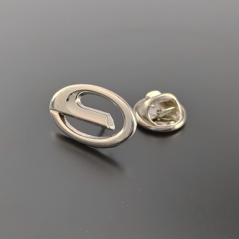 Metal Collar Pin Brooch with Audi BMW VW TOYOTA BENTLEY Porsche Car Logo Netby