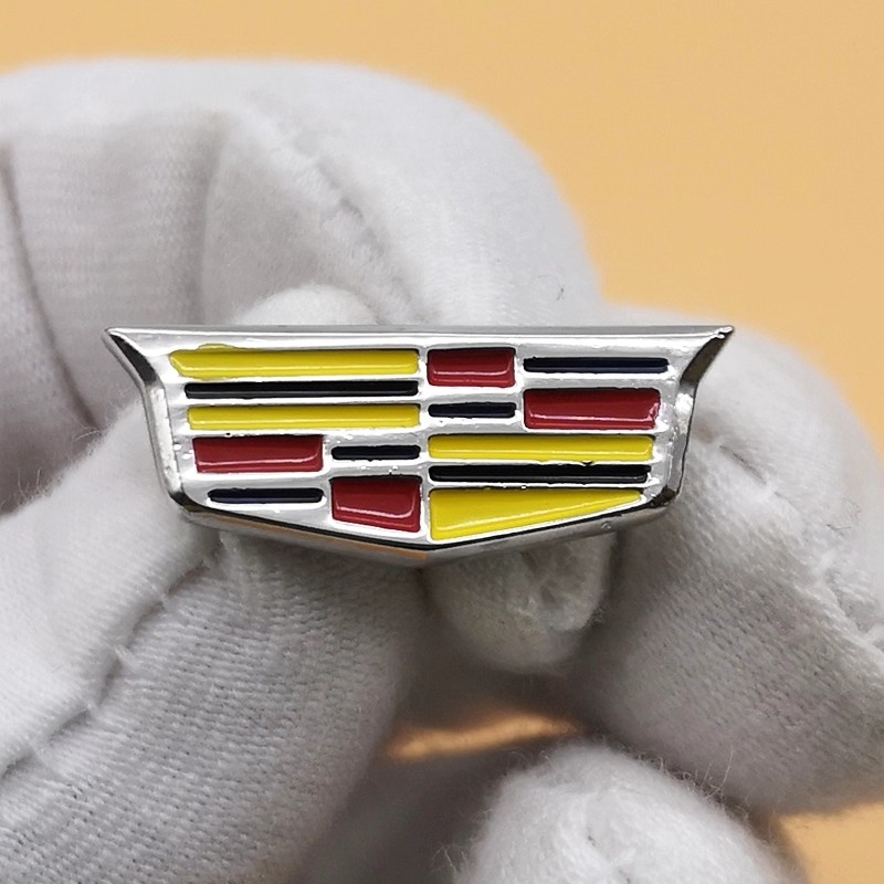 Metal Collar Pin Brooch with Audi BMW VW TOYOTA BENTLEY Porsche Car Logo Netby