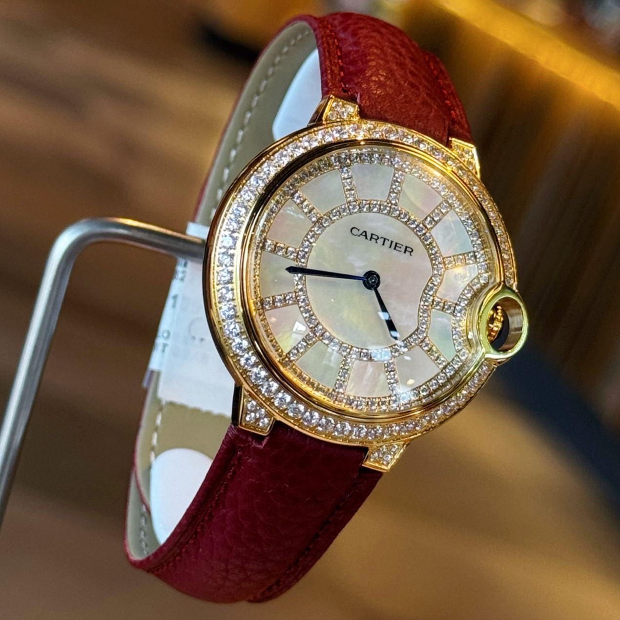 Cartier Wrist Automatic Diamond Circle Watch Fisheye Glass Golden Color Stainless Steel Watch Band Full Diamond Netby