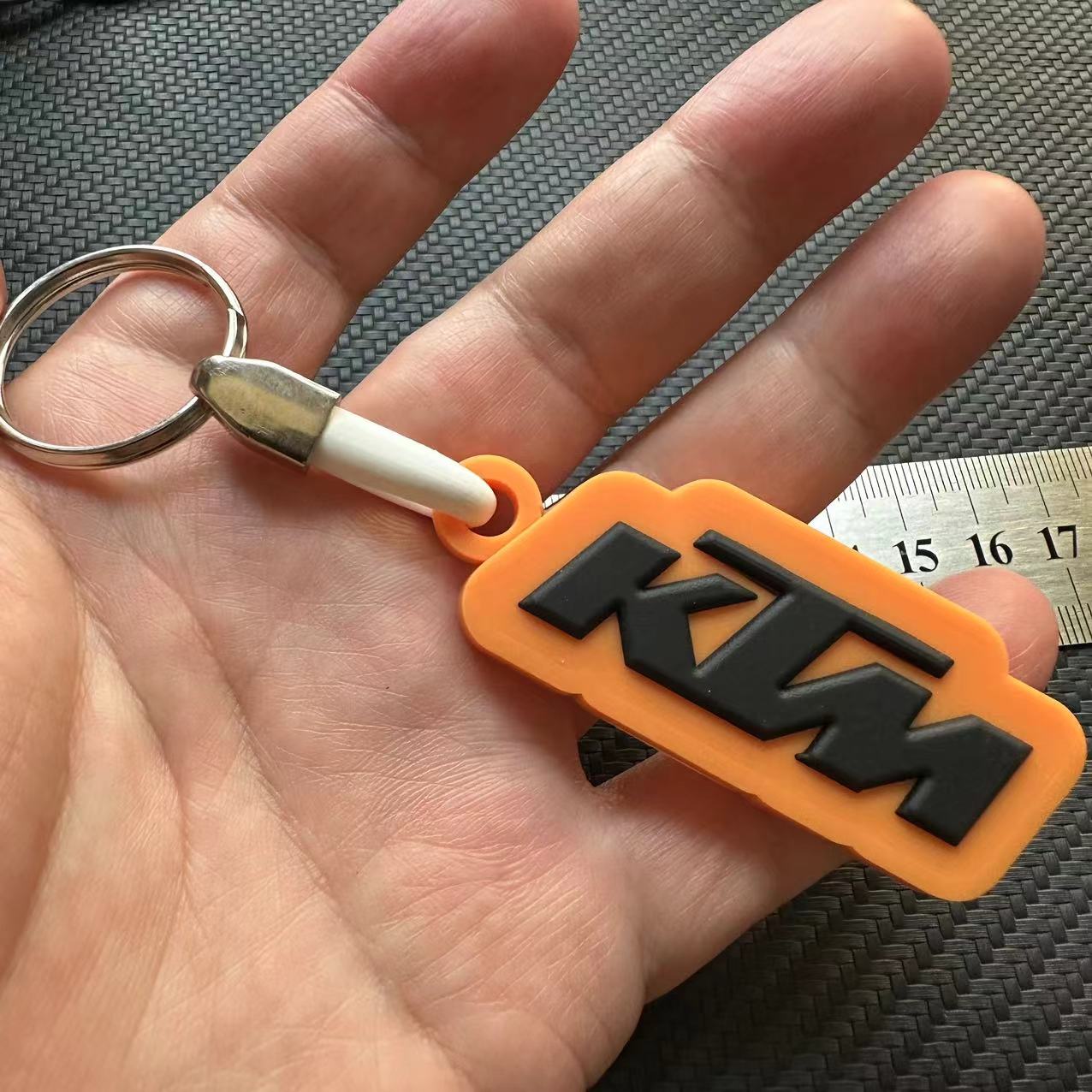 Rubber Car Logo Keychain Keyring for Audi Benz BMW Chevrolet Honda Landrover VW Toyota Netby