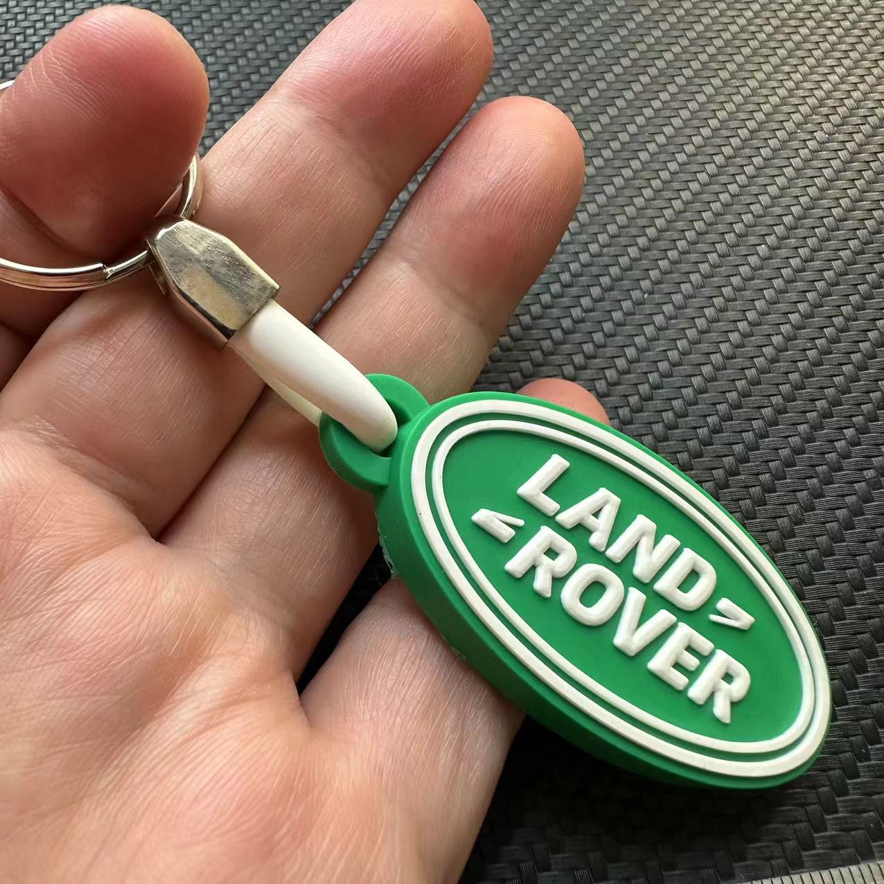 Rubber Car Logo Keychain Keyring for Audi Benz BMW Chevrolet Honda Landrover VW Toyota Netby