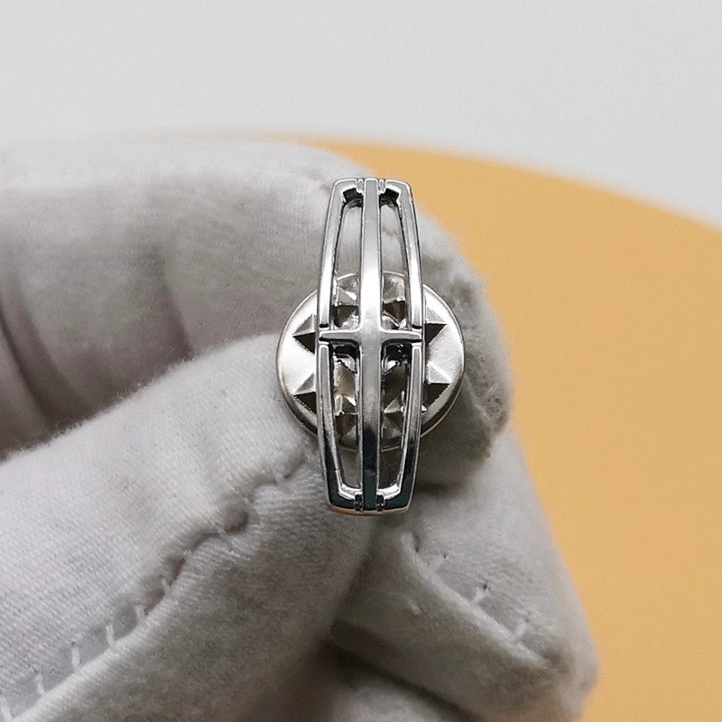 Metal Collar Pin Brooch with Audi BMW VW TOYOTA BENTLEY Porsche Car Logo Netby