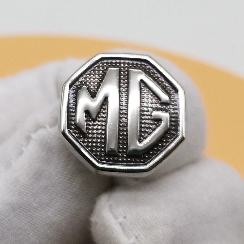 Metal Collar Pin Brooch with Audi BMW VW TOYOTA BENTLEY Porsche Car Logo Netby