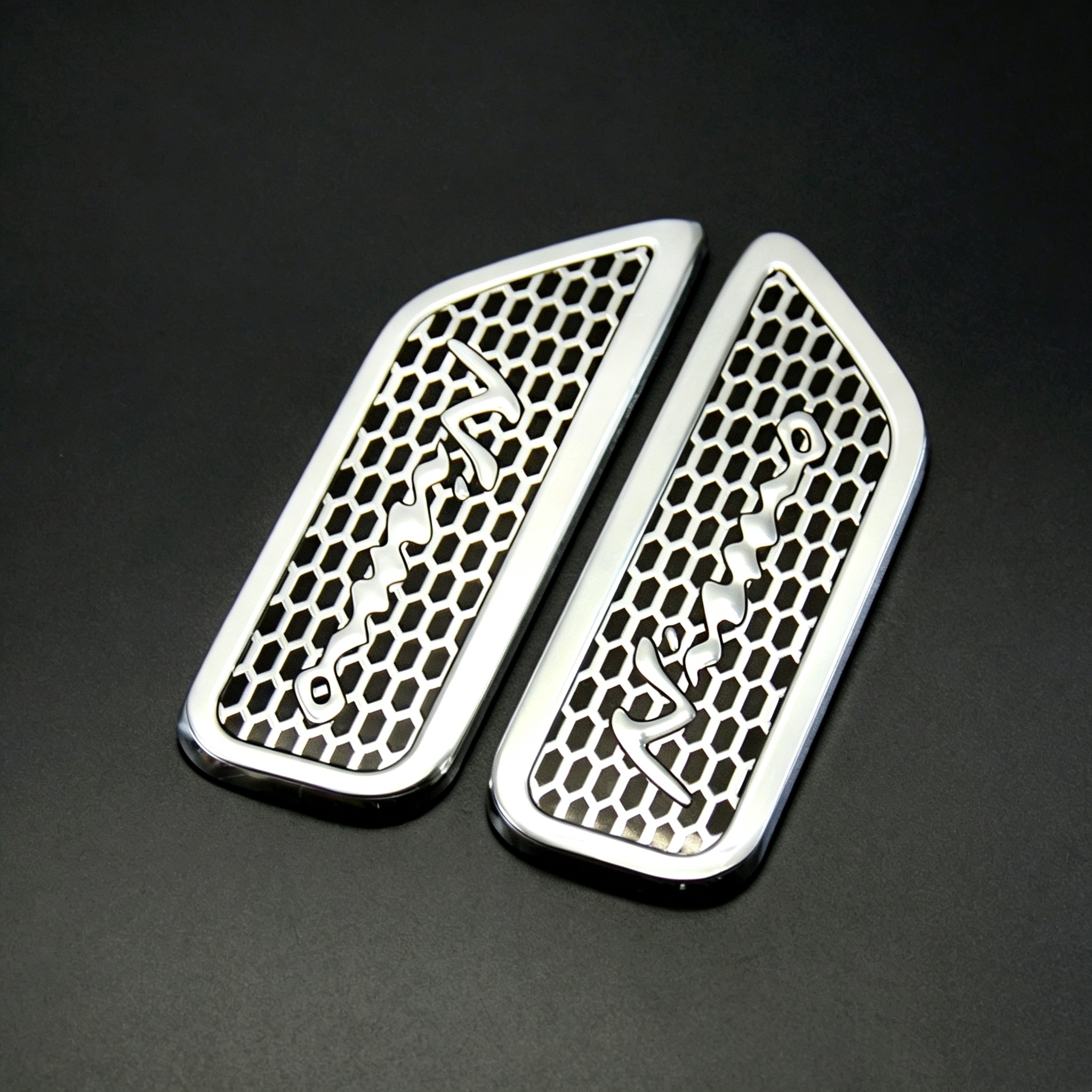 Aluminum Alloy Metal Car Side Air Vent Fender Emblem Badge for BMW M ACSCHNITZER BENZ AMG AUDI SLINE FORD RS ST VW ABT RLINE GTI MITSUBISHI RALLIART DODGE R/T SUBARU STI TOYOTA TRD NISSAN NISMO SPORT Netby
