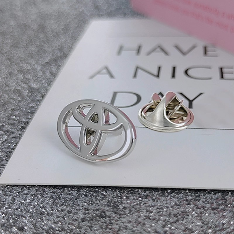 Metal Collar Pin Brooch with Audi BMW VW TOYOTA BENTLEY Porsche Car Logo Netby