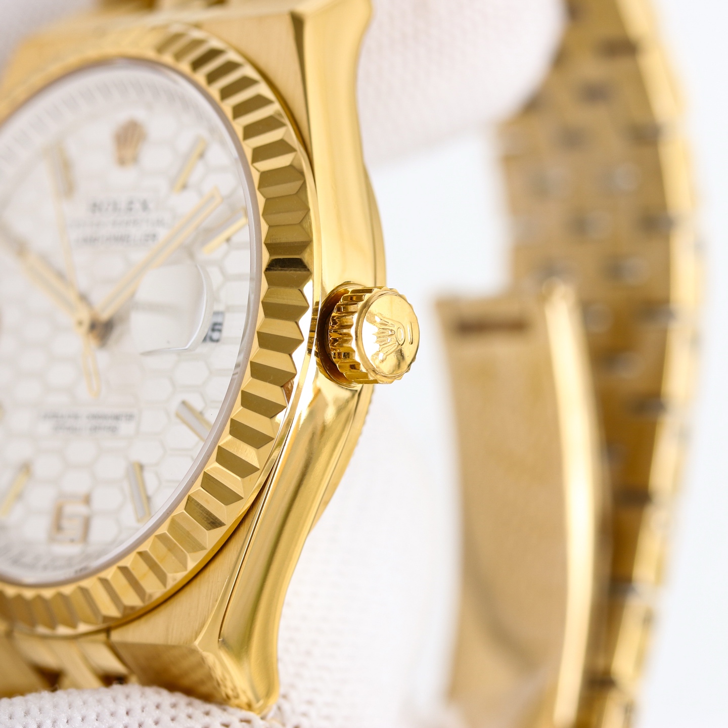 Replica Rolex Land-Dweller Wrist Watch 7135 Movement Sapphire Glass Golden Color 904 Stainless Watch Band & Case Automatic Netby