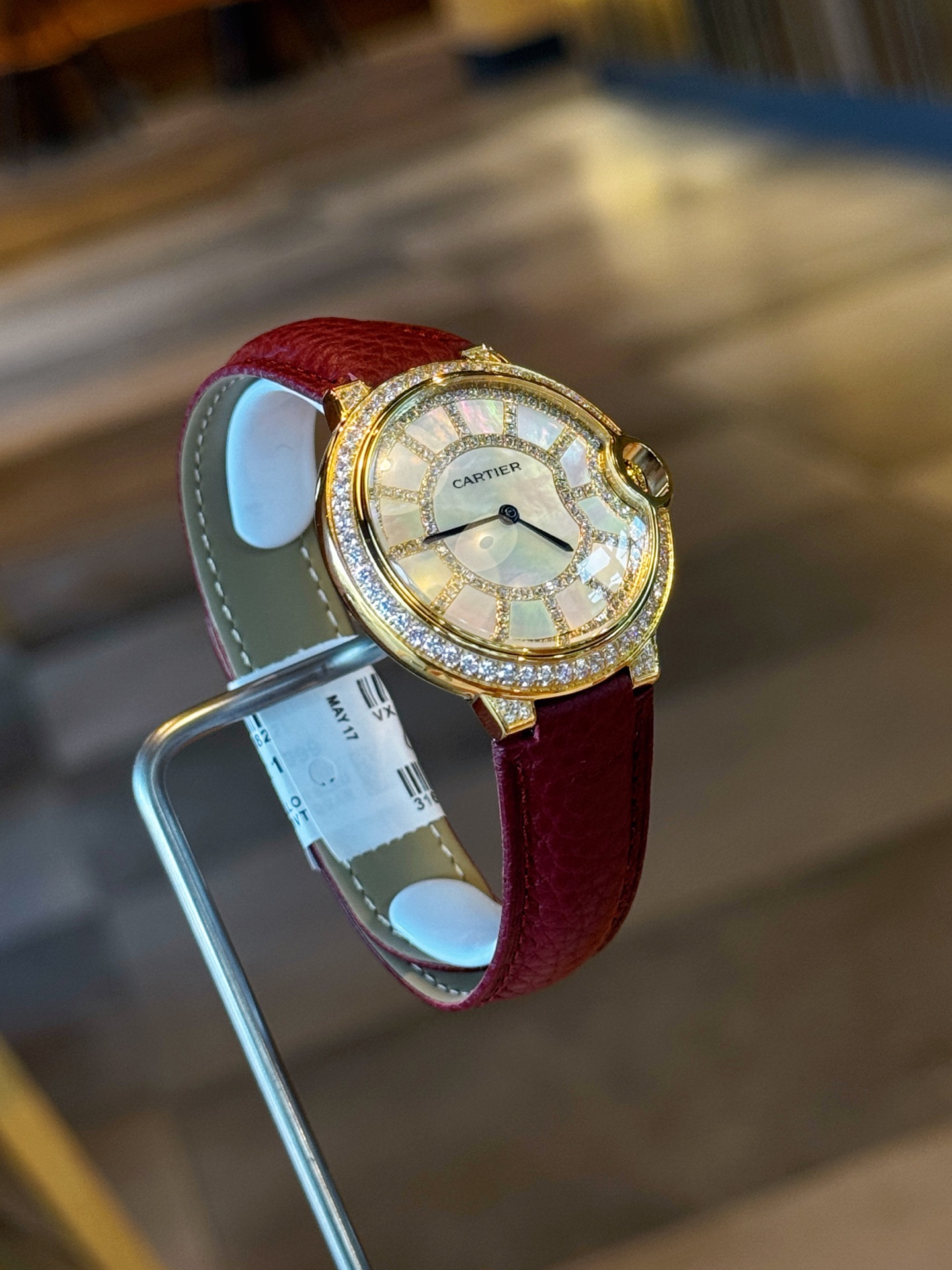 Cartier Wrist Quartz Diamond Circle Watch Fisheye Glass Golden Color Stainless Steel Watch Band Full Diamond Netby