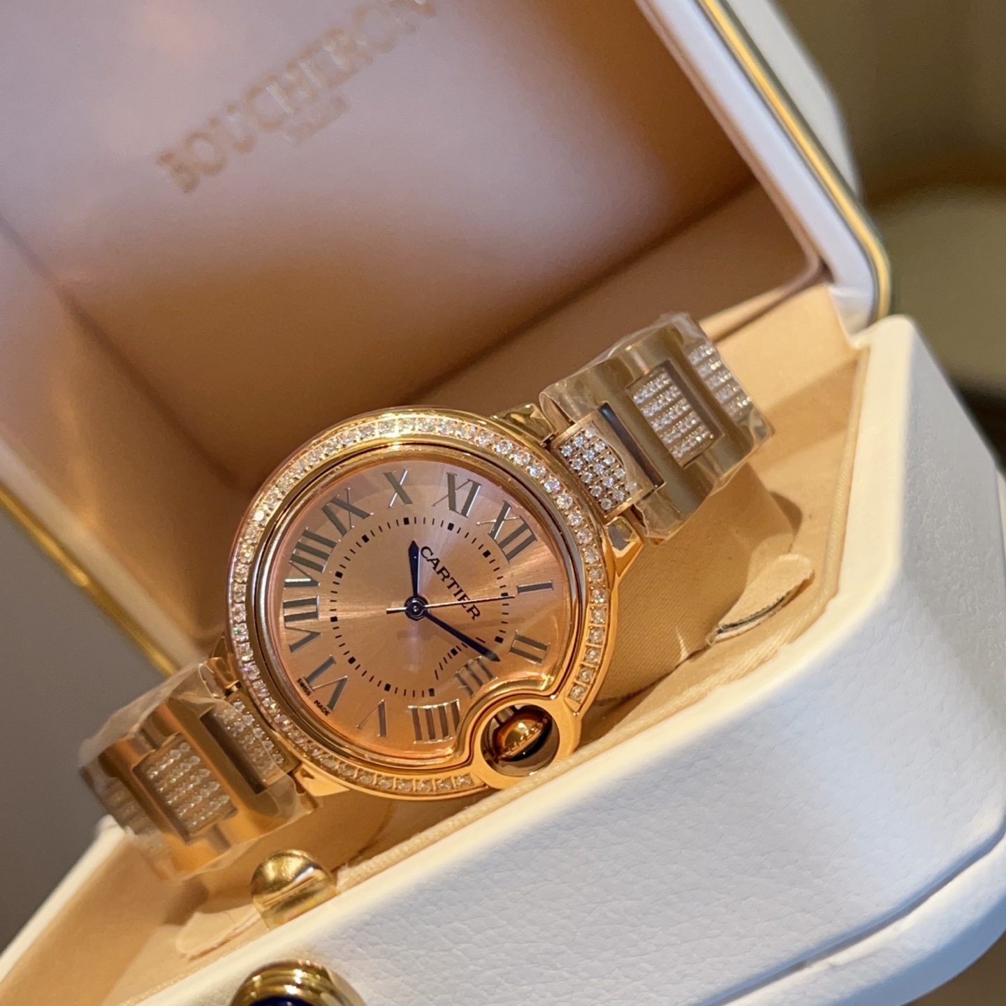 Cartier Wrist Quartz Diamond Circle Watch Fisheye Glass Golden Color Stainless Steel Watch Band Full Diamond Netby