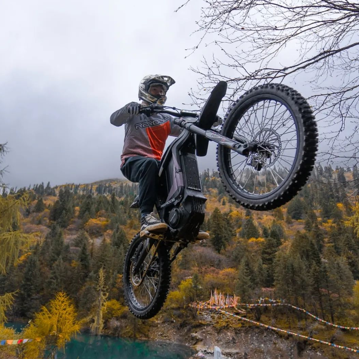 HEZZO Electric Dirt Bike 72V 8000W Opens The Electric Bike HEZZO Electric Dirt Bike 72V 8000W Opens The Electric Bike