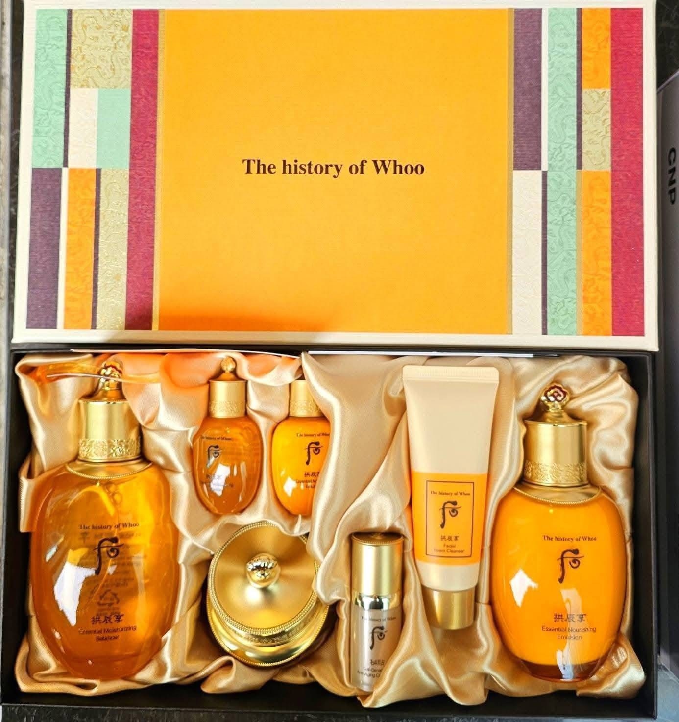 M26. SET WHOO VÀNG