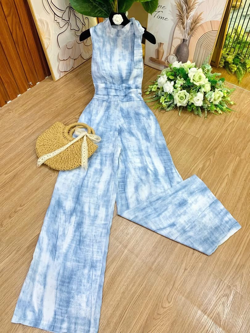V211. MAXI JUMP BLUE CO YEM