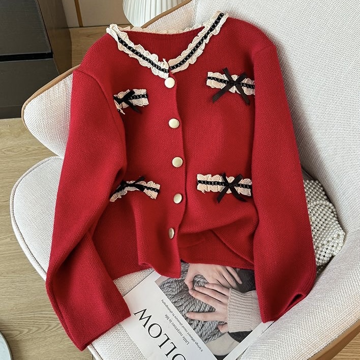 T345. CARDIGAN RED BOWTIE