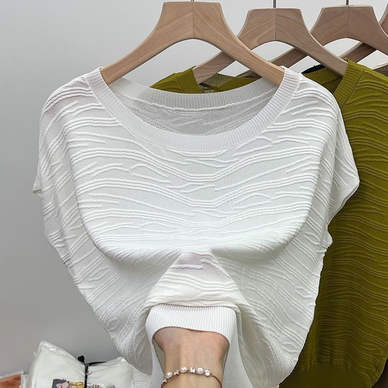C709. WHITE SHORT SLEEVES TOP