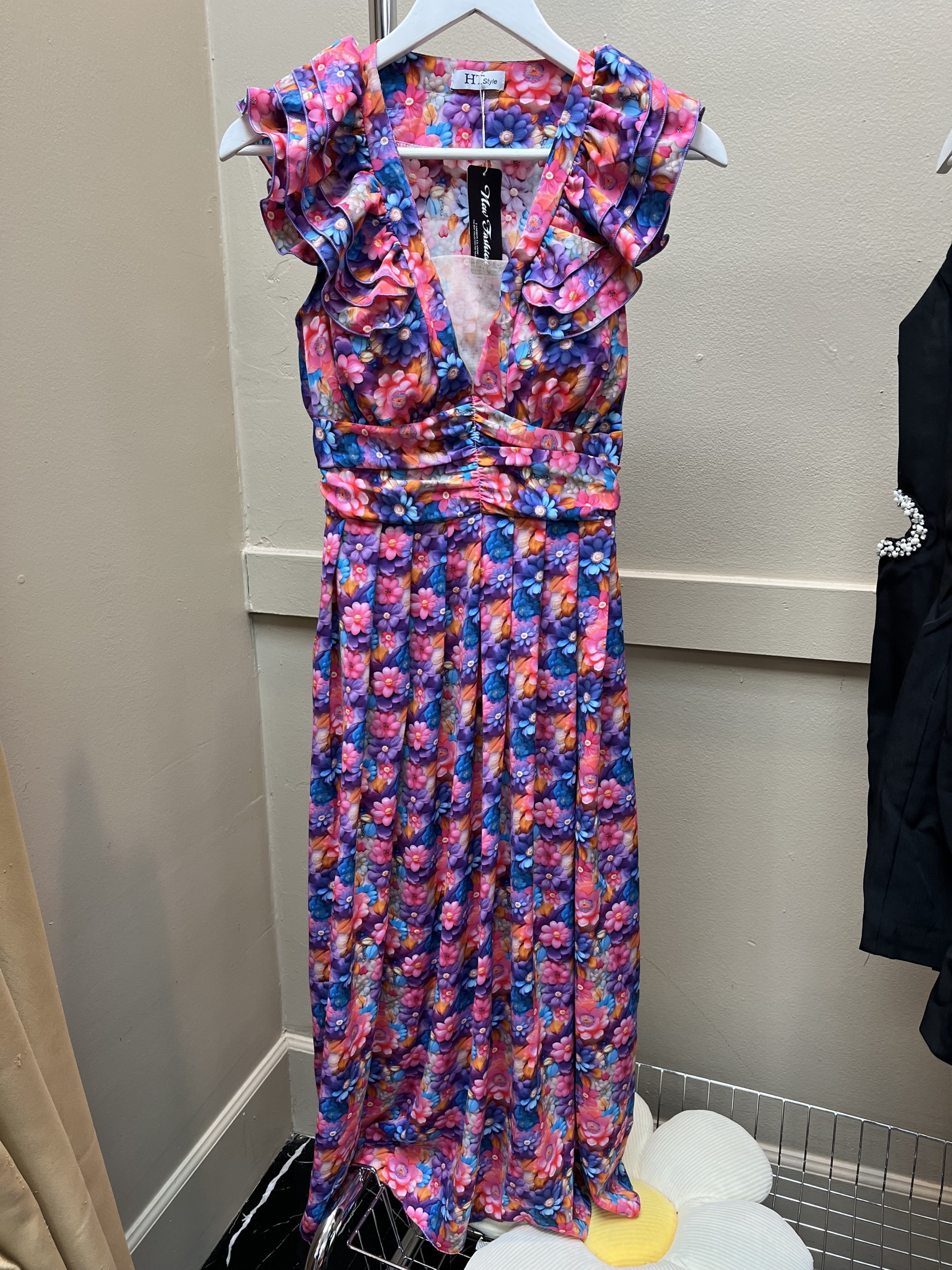 V608. MAXI DRESS
