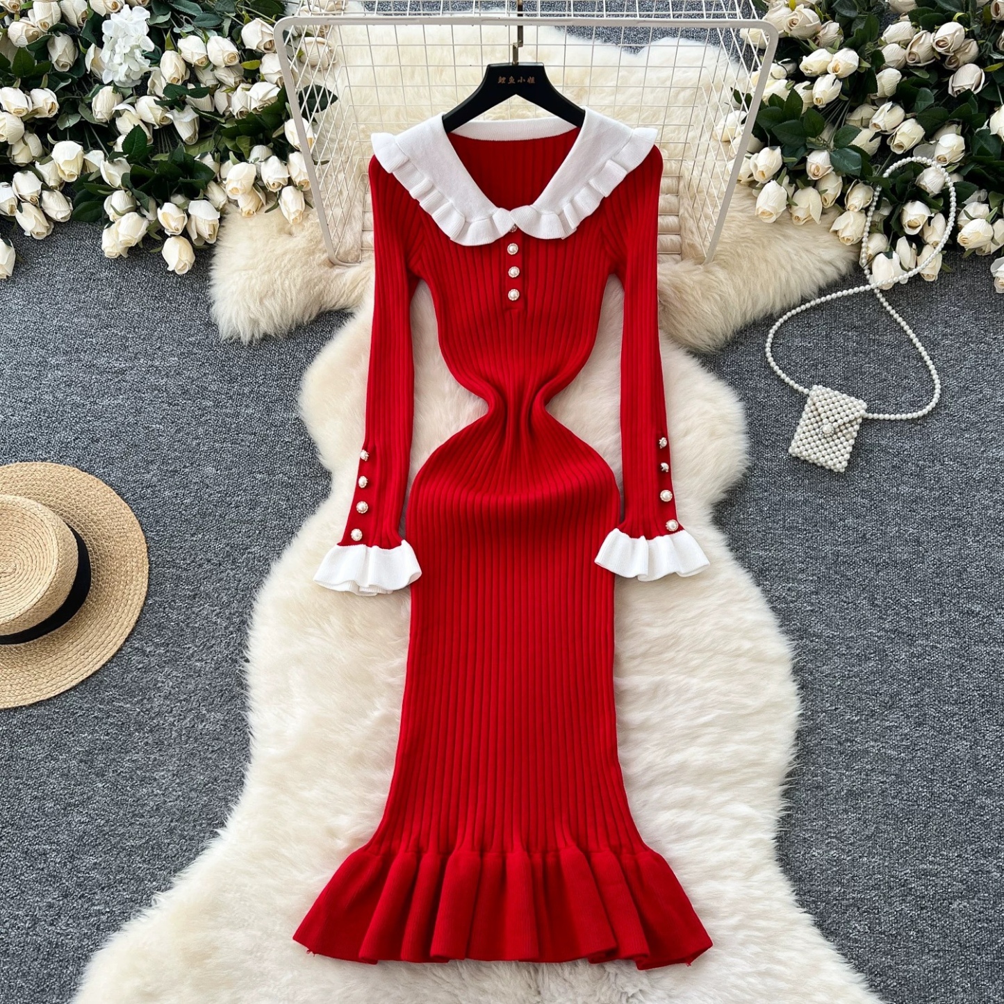 R20. RED LONG DRESS