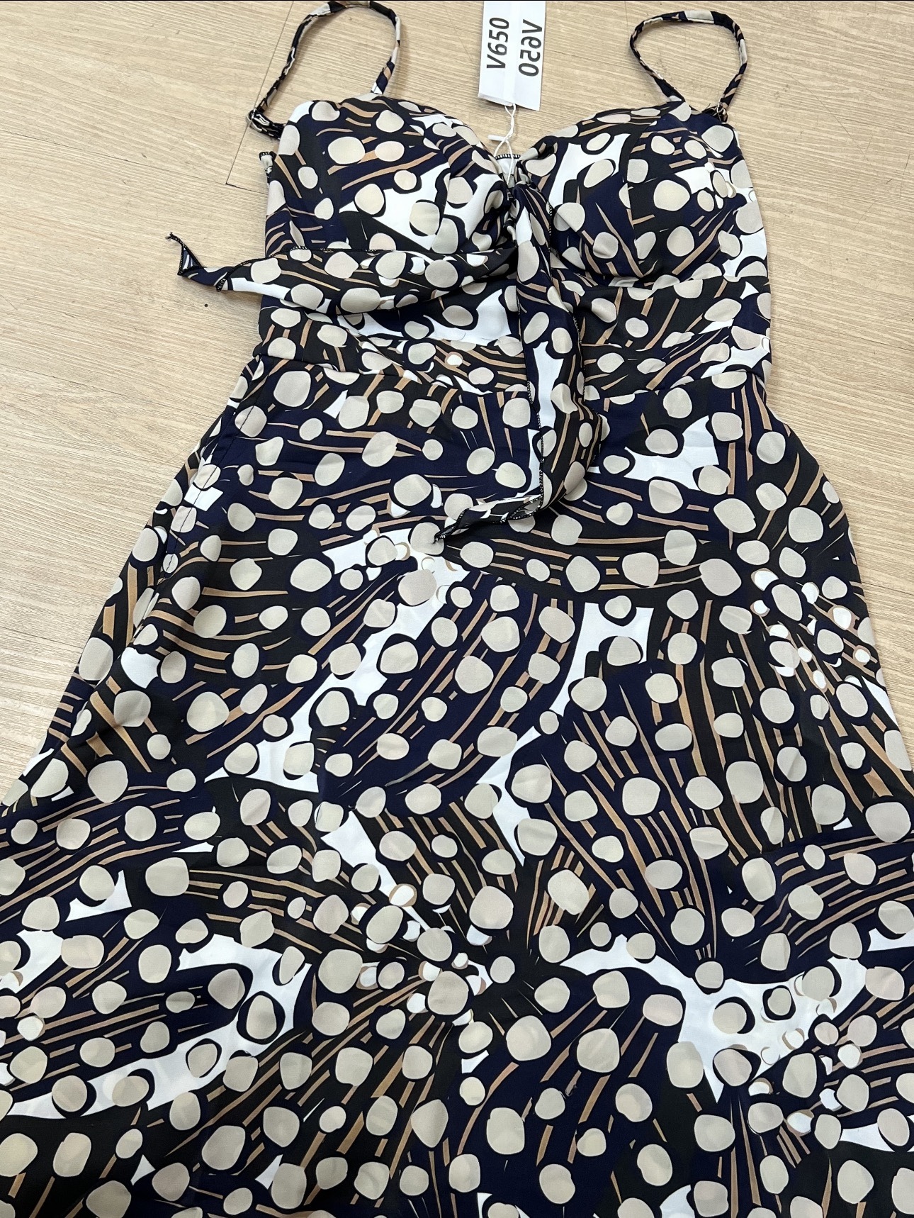 V650. MAXI DRESS