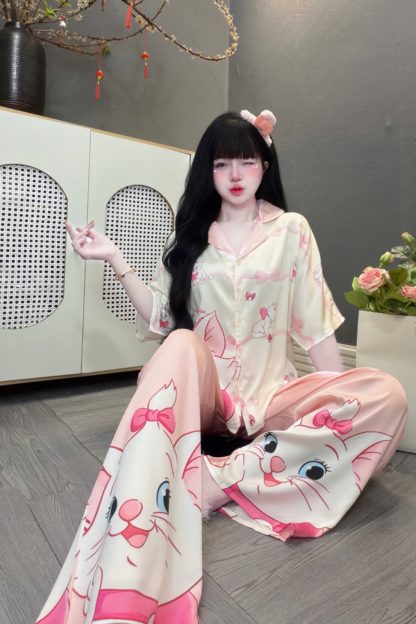 V1115. SLEEPWEAR MARIE PINK