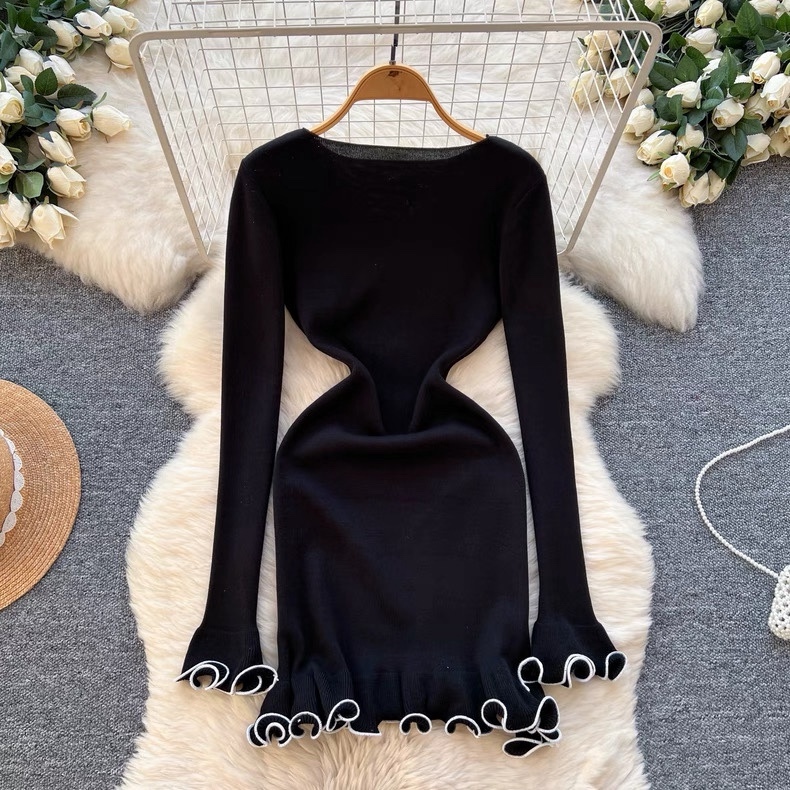 8117. BLACK DRESS