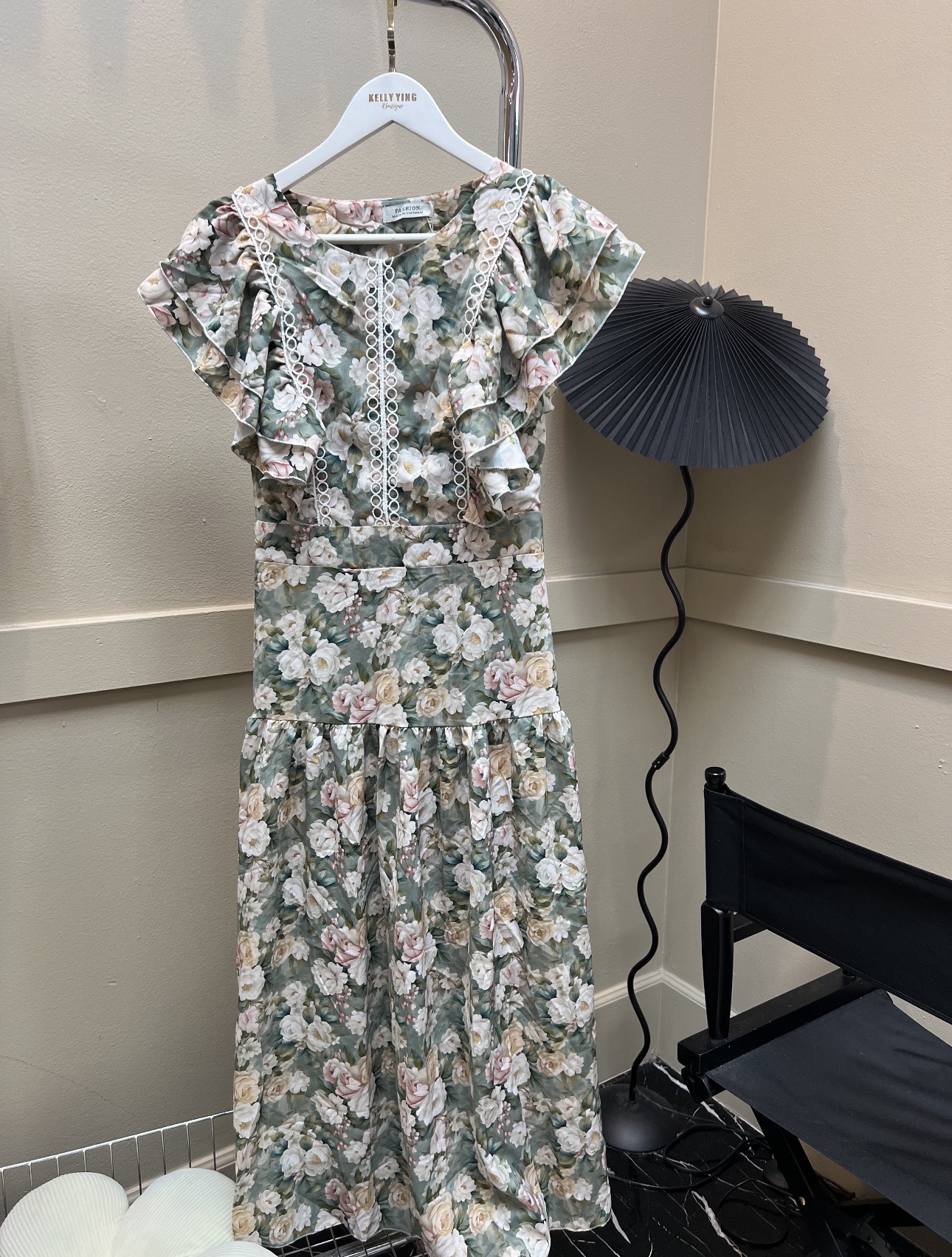 V757. MAXI DRESS