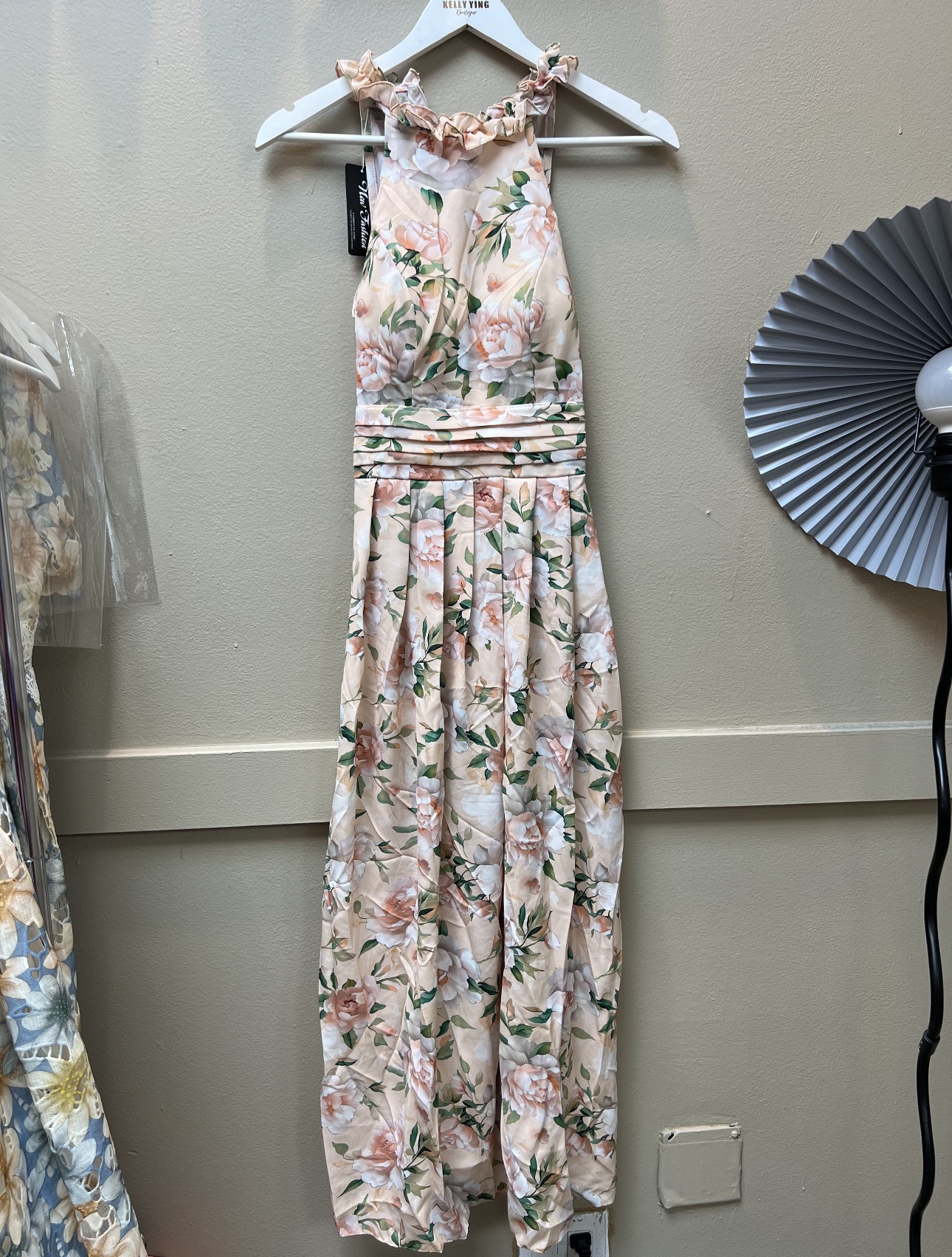 V705. MAXI DRESS