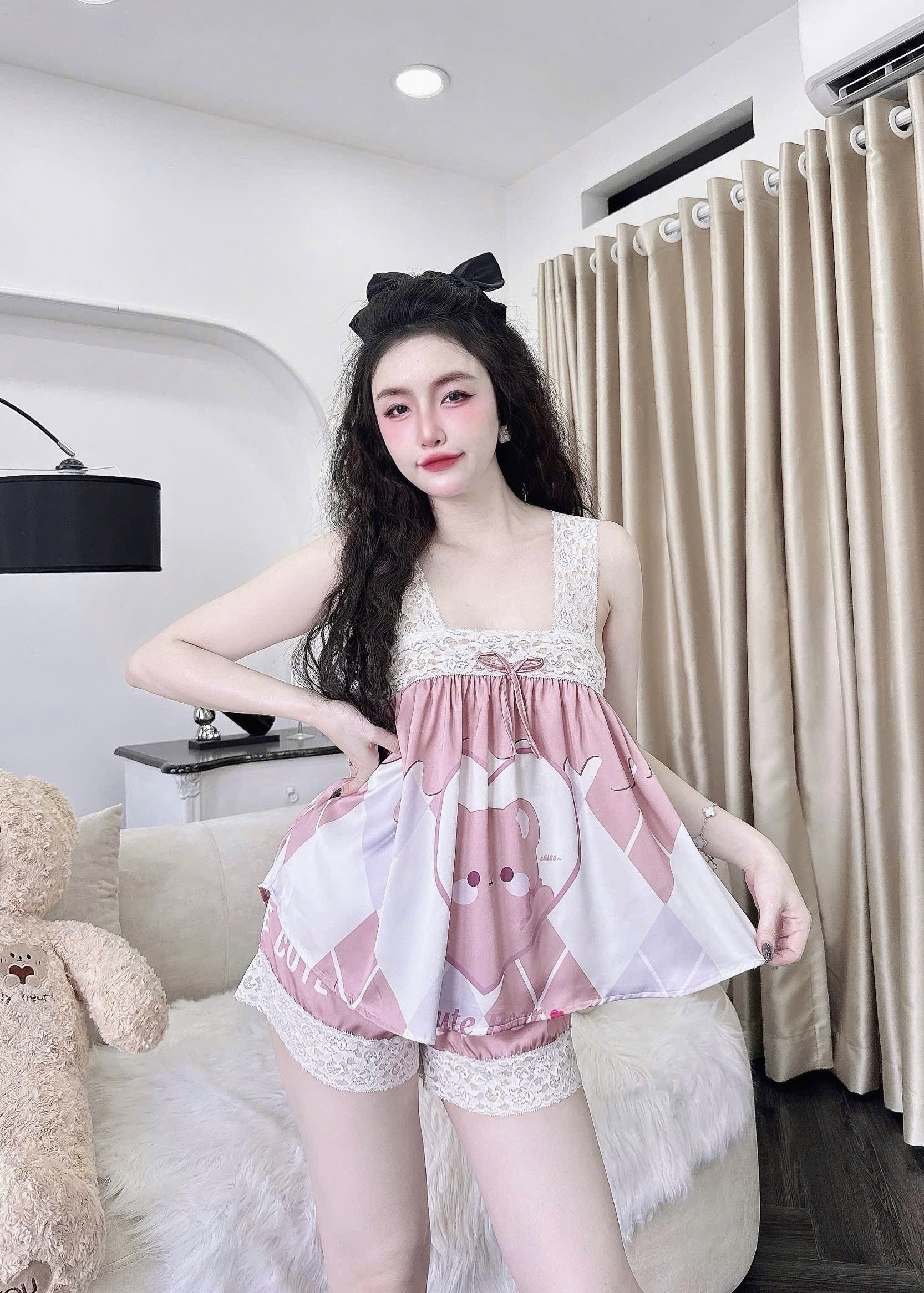 V1042. SLEEPWEAR BEAR PINK