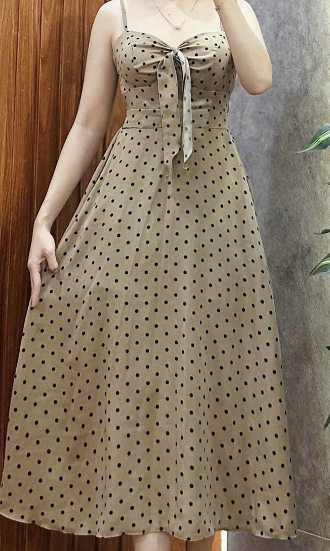 V586. MAXI DRESS
