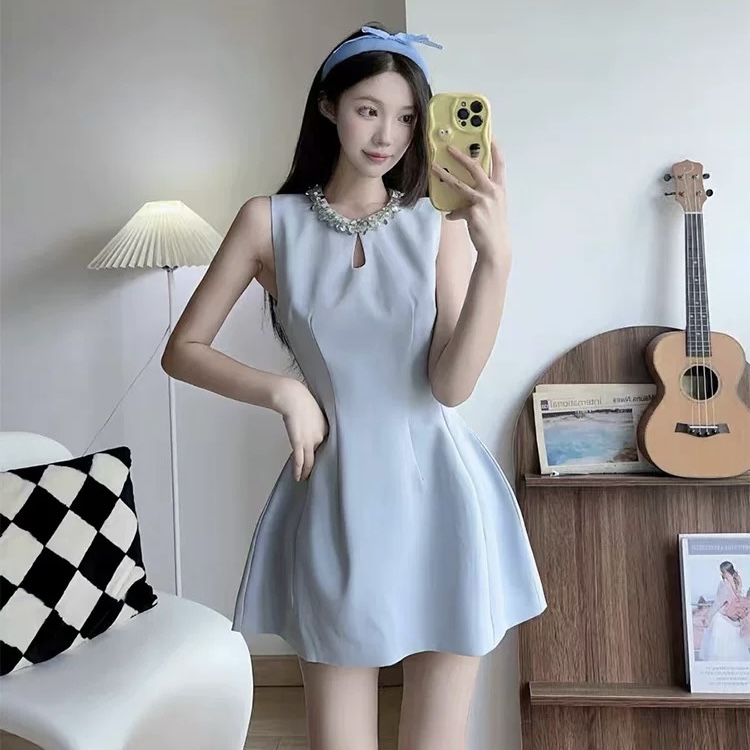 8332. DRESS EXCLUSIVE BLUE