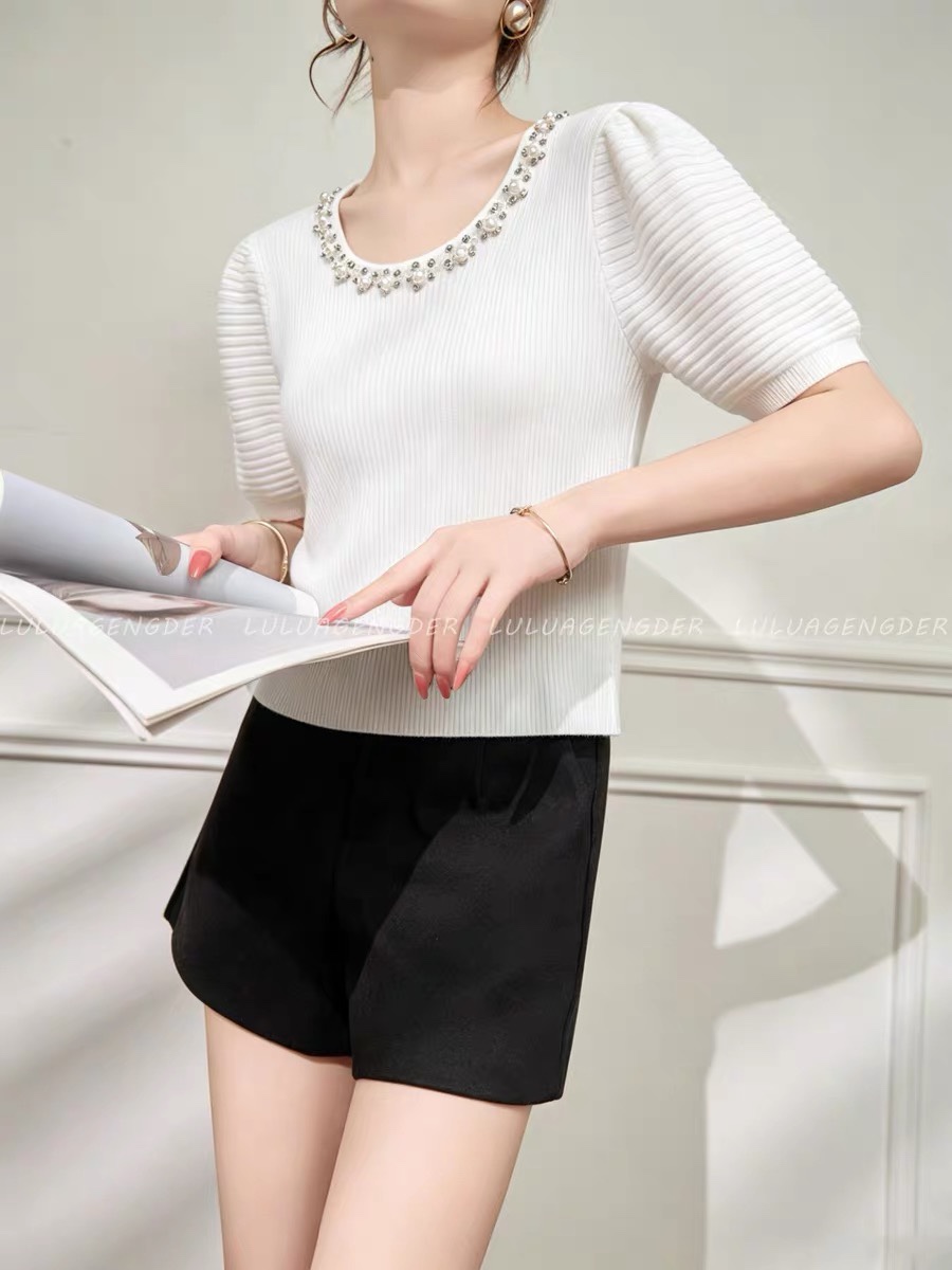 C934. TOP WHITE
