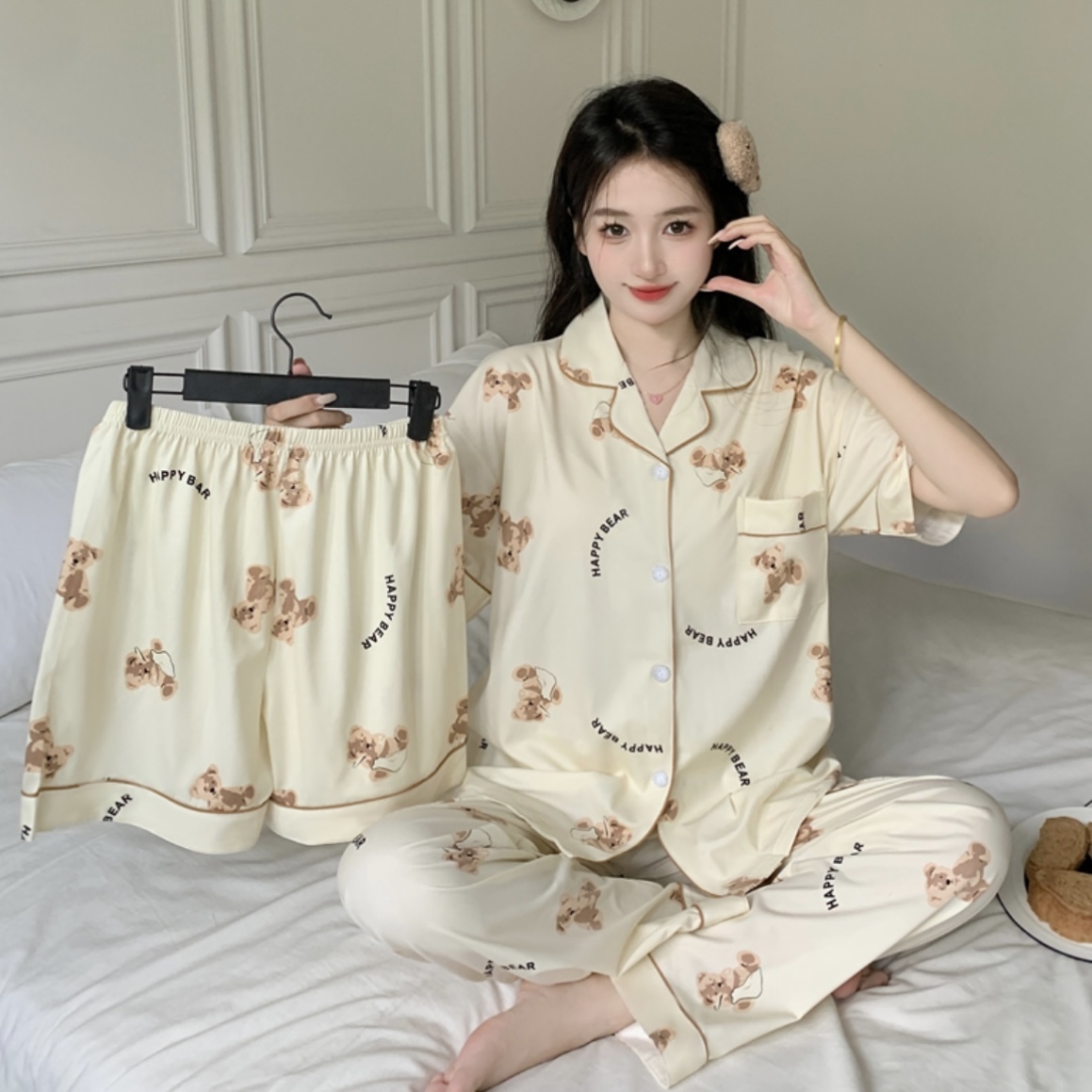 S220. SLEEPWEAR BEAR CREAM
