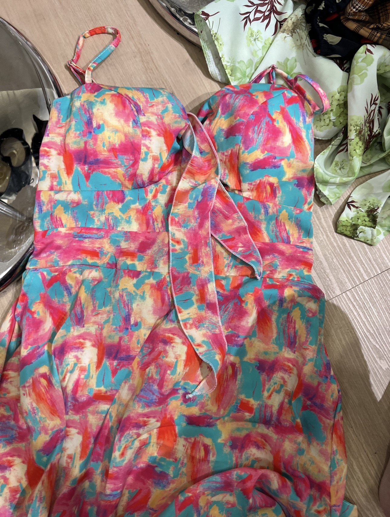 V595. MAXI DRESS