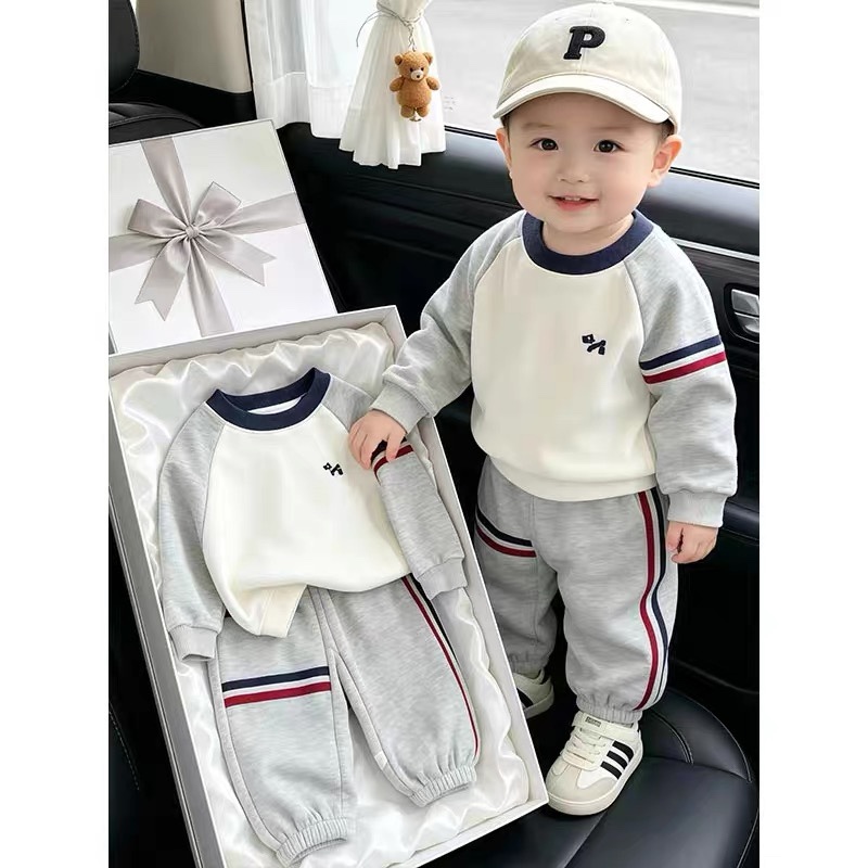 K406. KID BOY GRAY SET