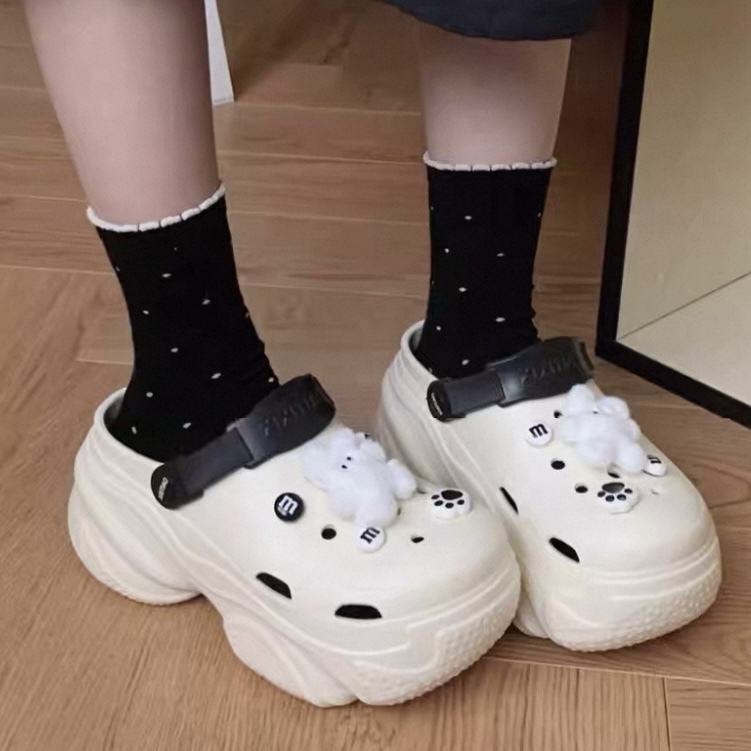 A476. CROCS BEAR BLACK