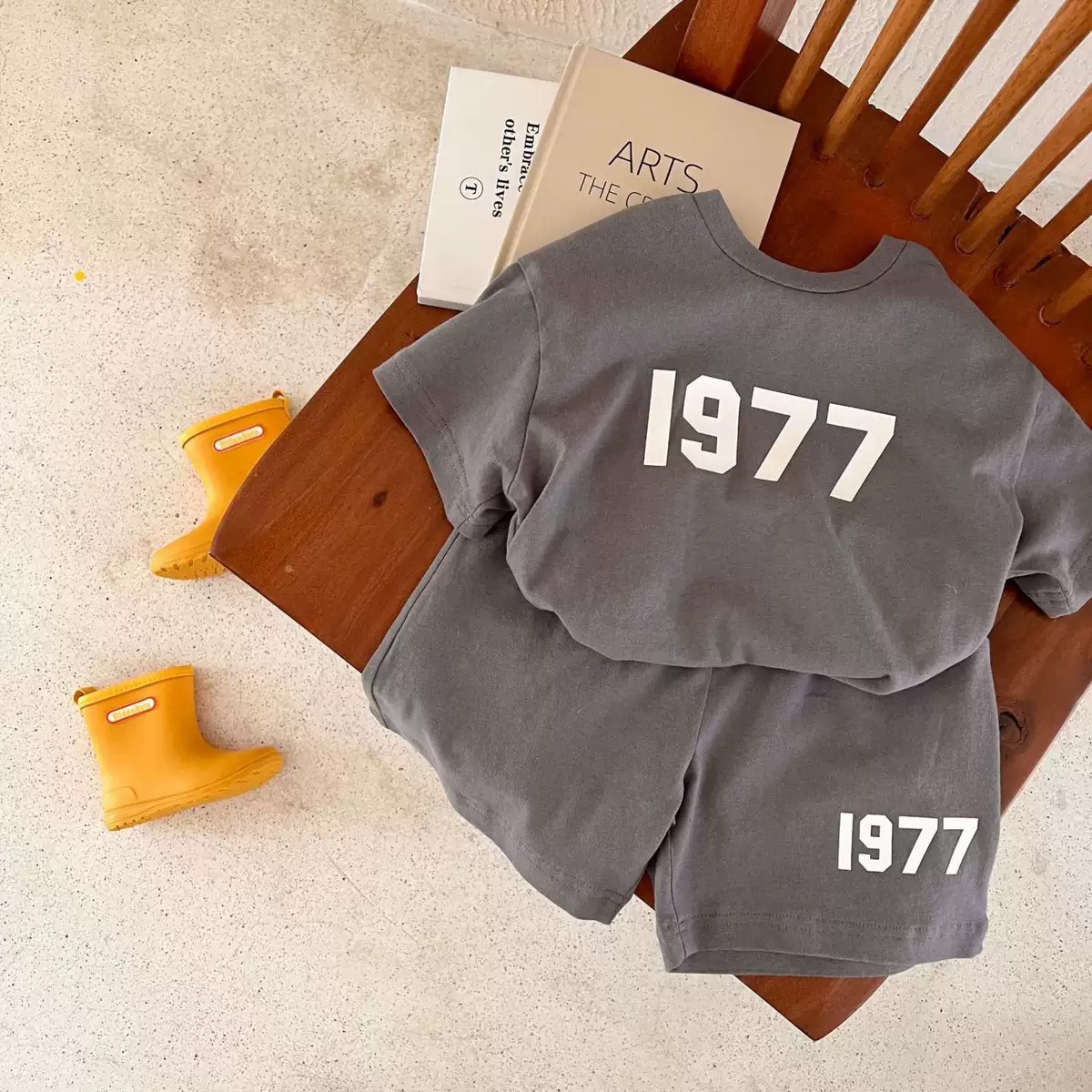 K117. KID GRAY SET