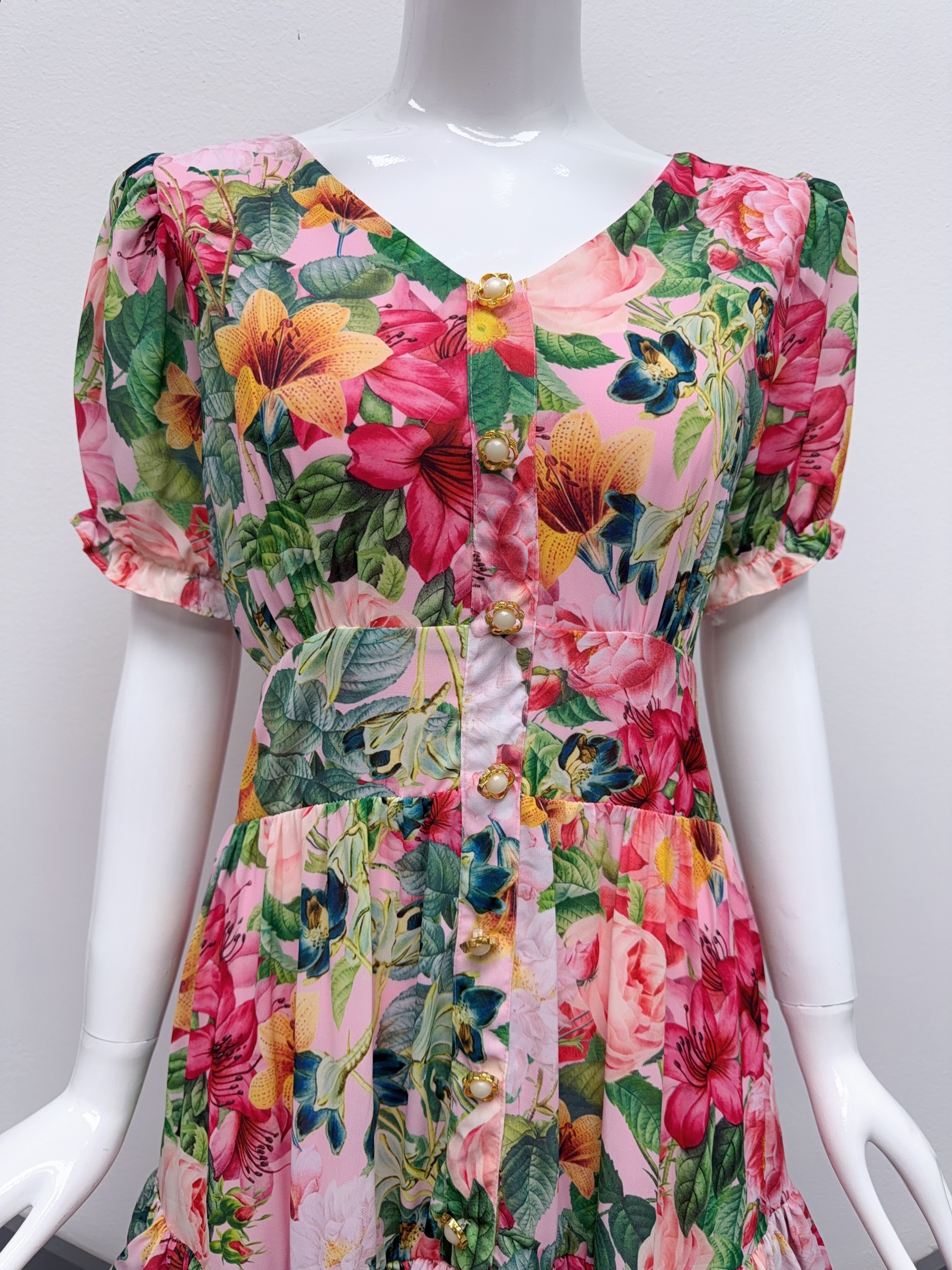 V276. HOA PINK DRESS