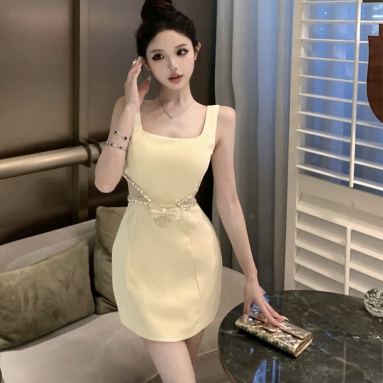 8335. DRESS EXCLUSIVE YELLOW