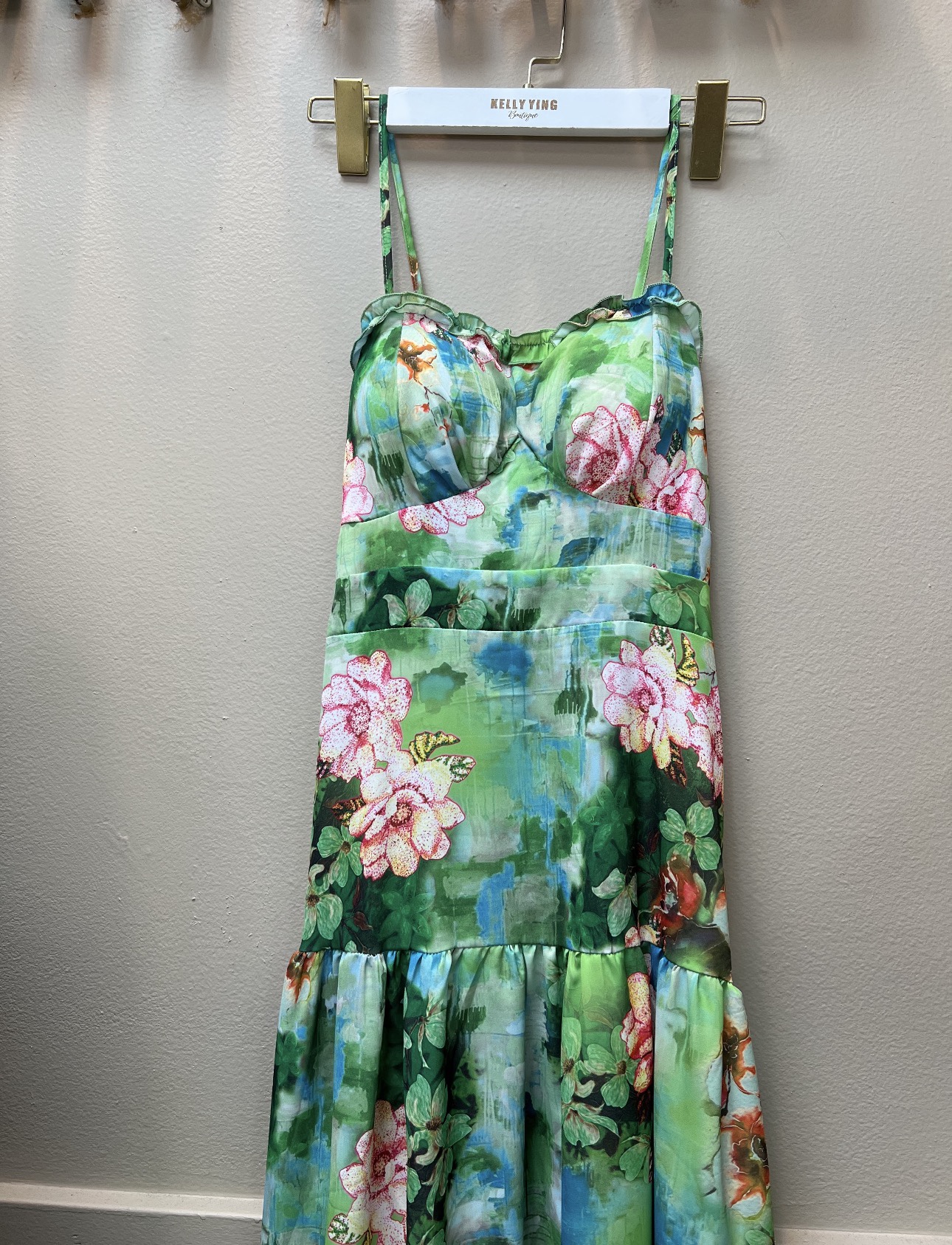 V665. MAXI DRESS